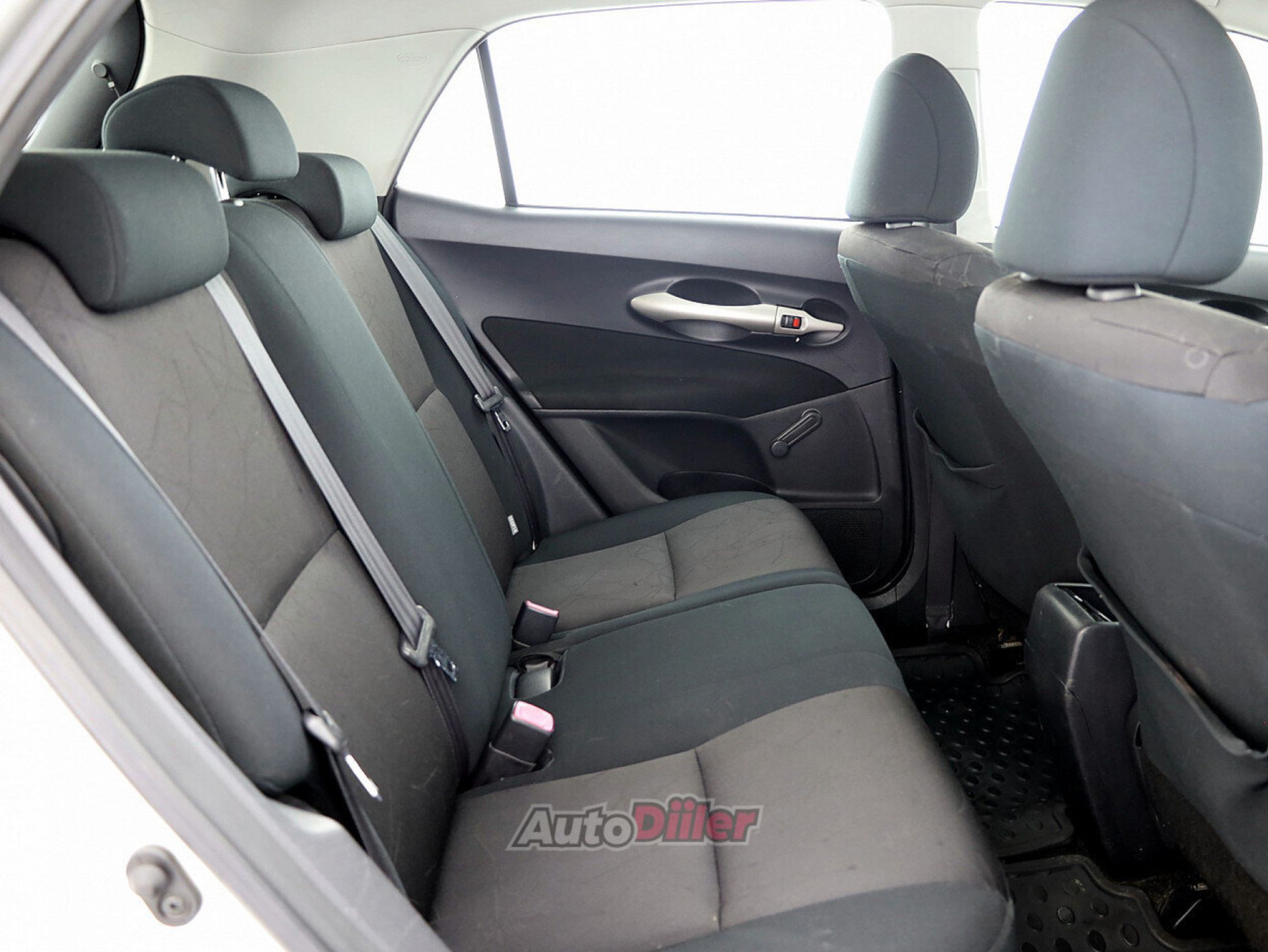 Toyota Auris 1.4 71kW 2007, photo 7/8