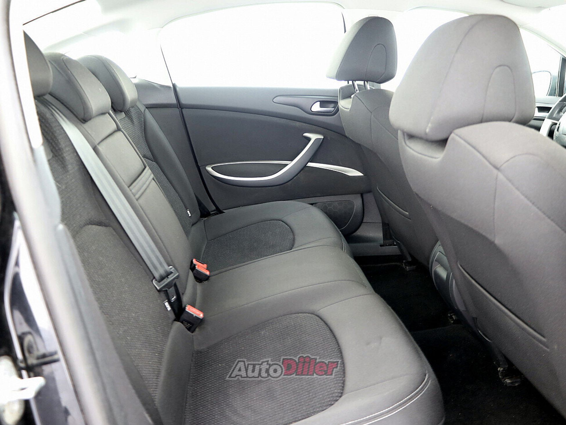 Citroen C5 1.6 115kW 2010, photo 7/8