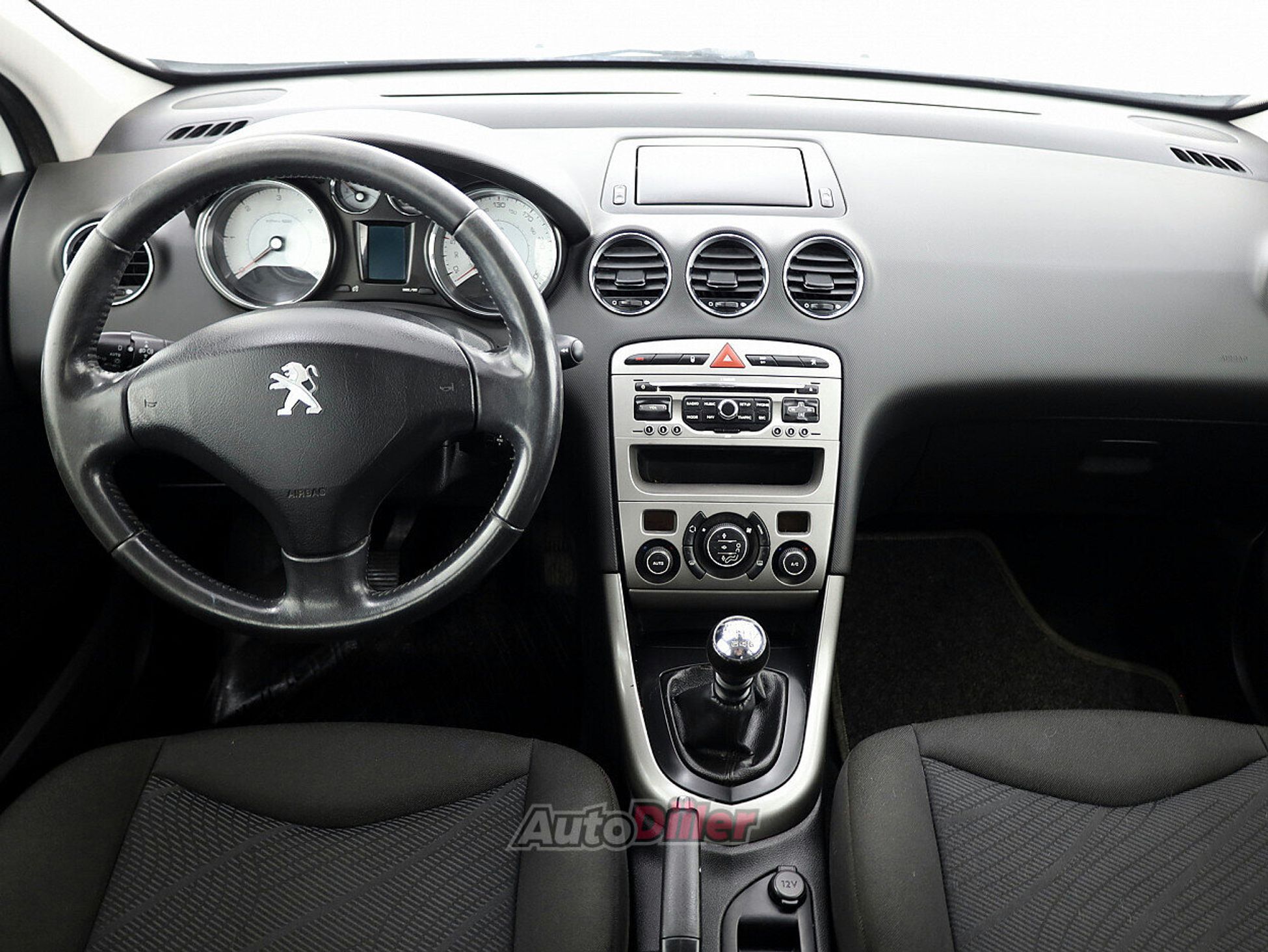 Peugeot 308 1.6 82kW 2012, photo 5/8