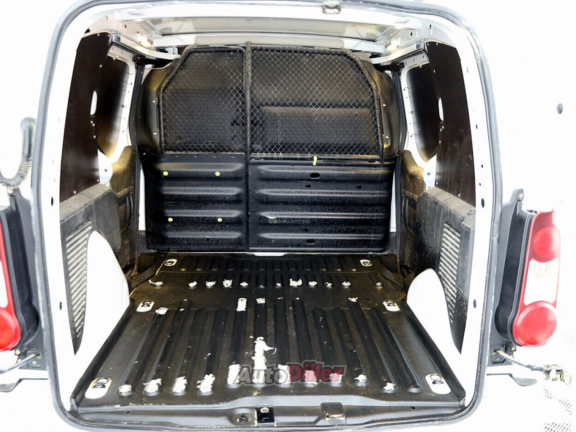 Peugeot Partner 1.6 55kW 2018, kuva 8/8