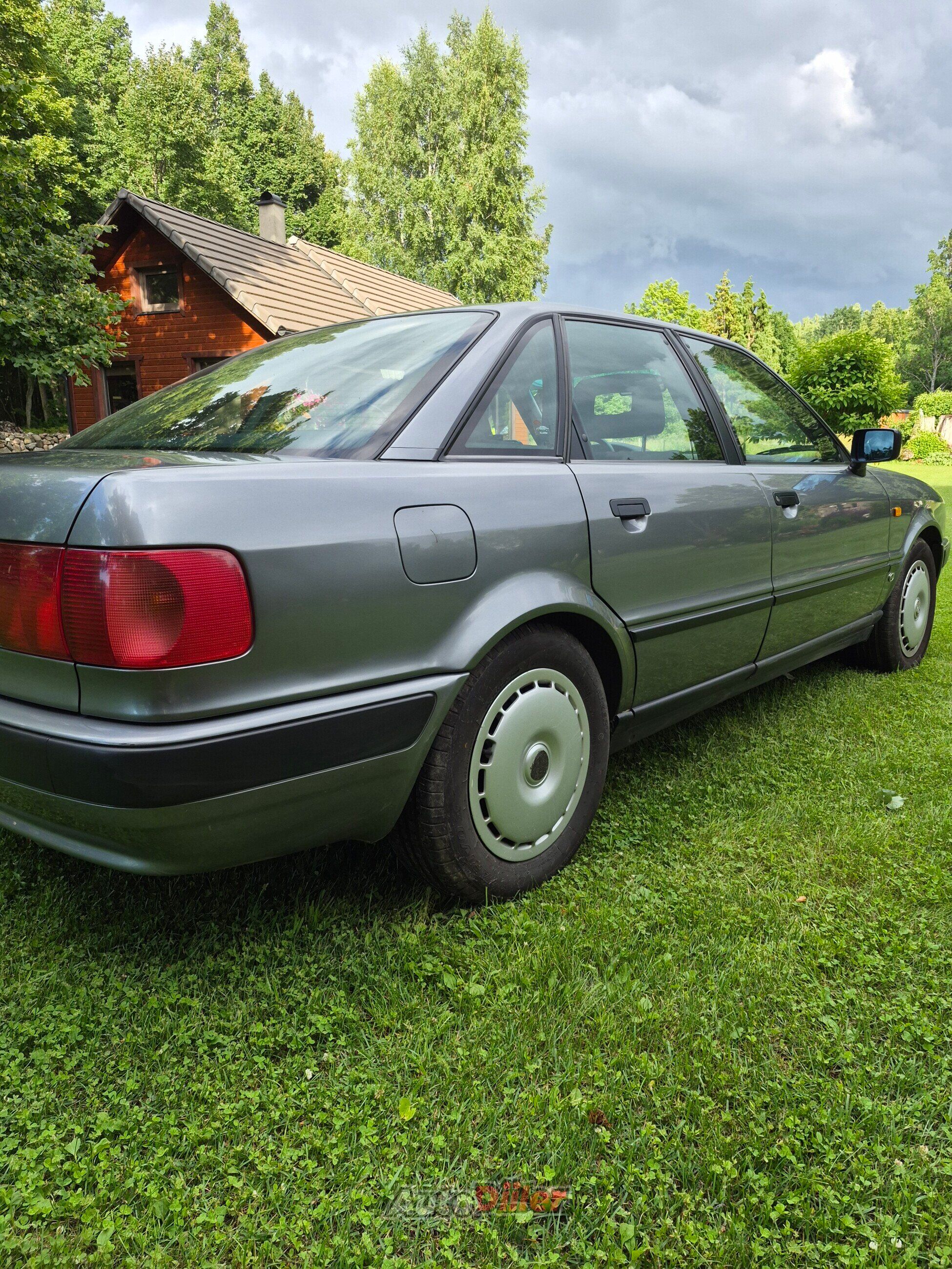 Audi 80 B4 2.0 66kW 1993, photo 3/10