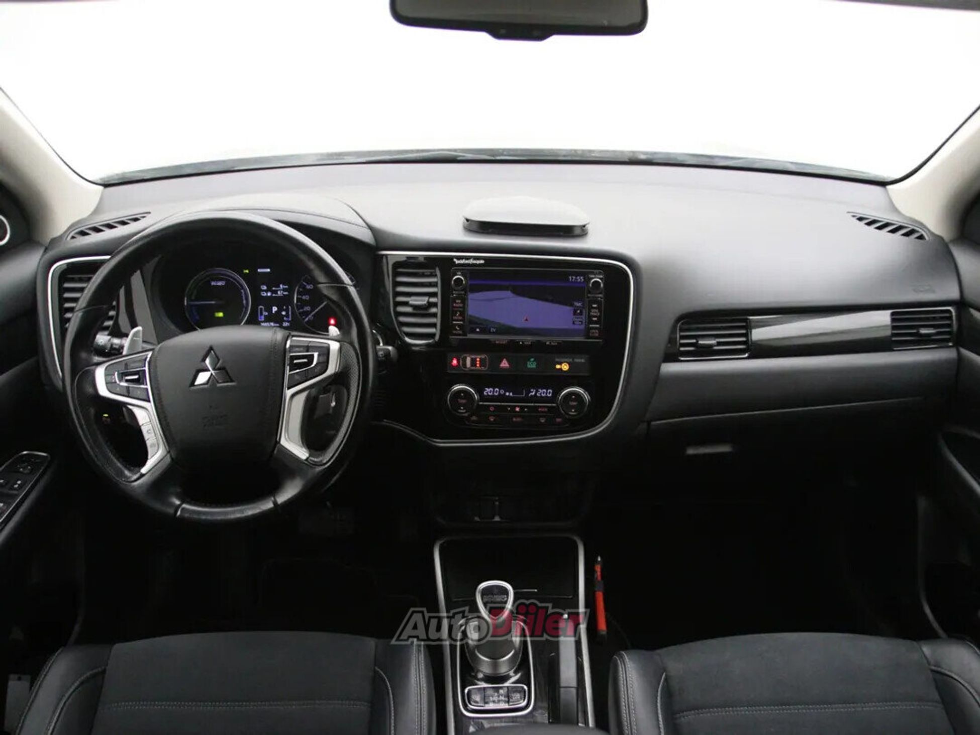 Mitsubishi Outlander 2015, photo 2/10