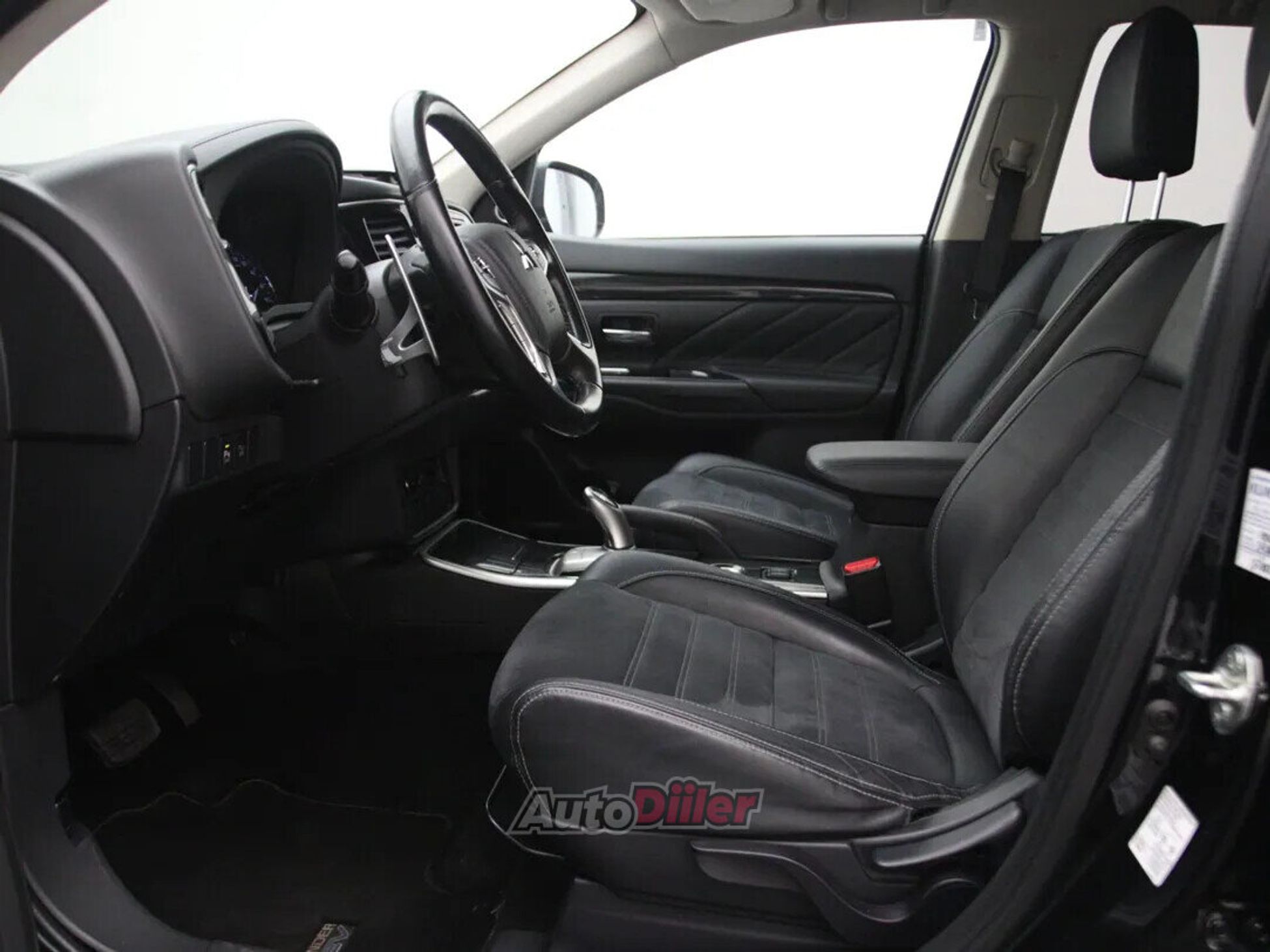 Mitsubishi Outlander 2015, photo 4/10