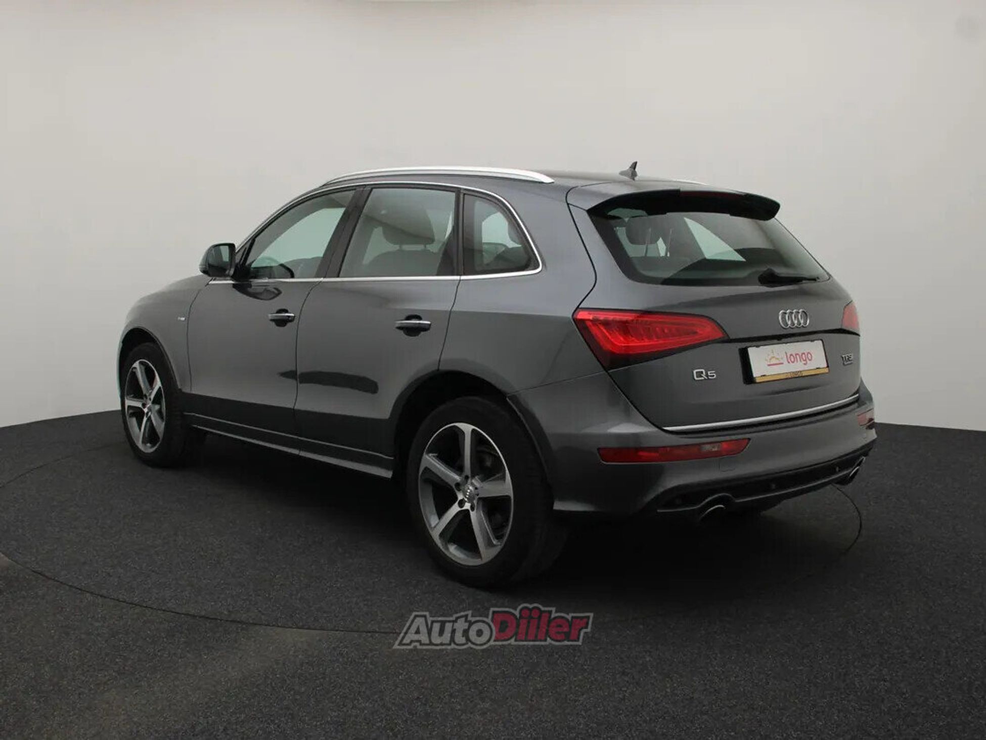 Audi Q5 Adrenalin Sport 2.0 132kW 2017, photo 7/10