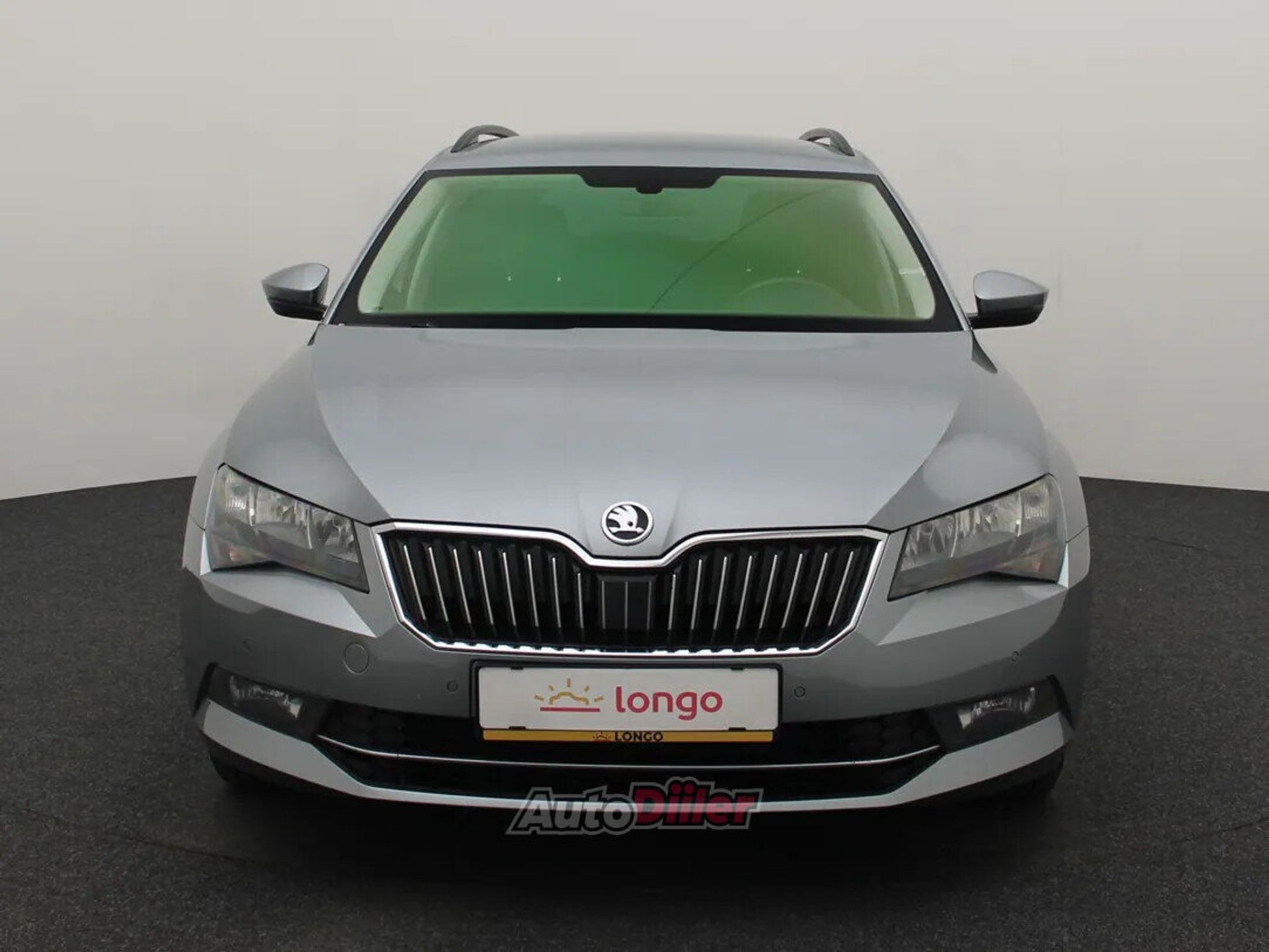 Skoda Superb Ambition Business 1.6 88kW 2018, kuva 3/10