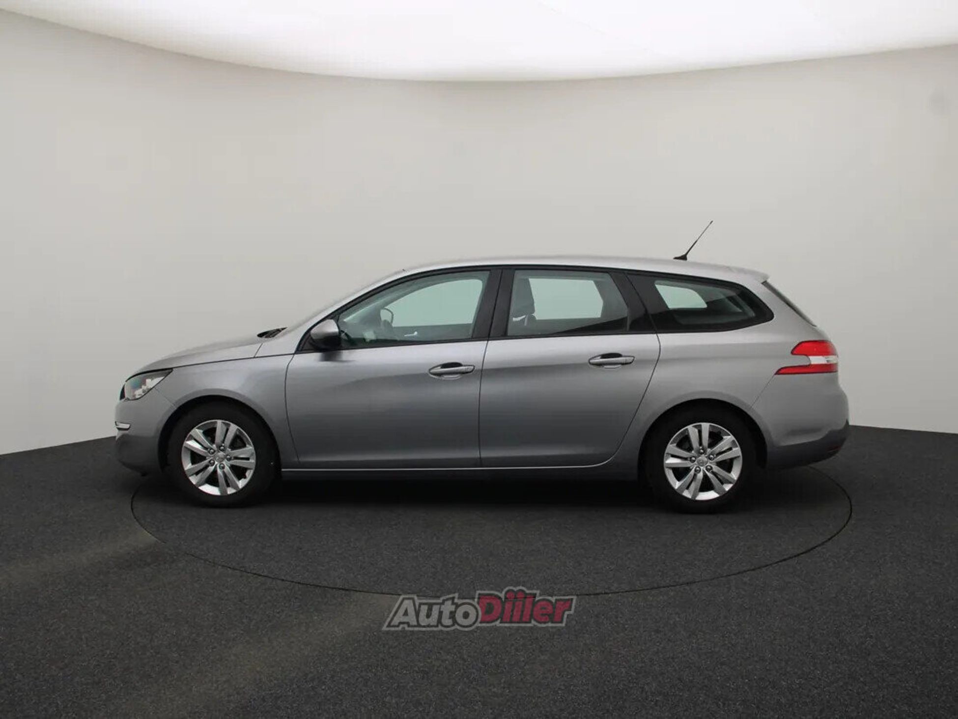 Peugeot 308 Edition 1.6 88kW 2015, kuva 6/10