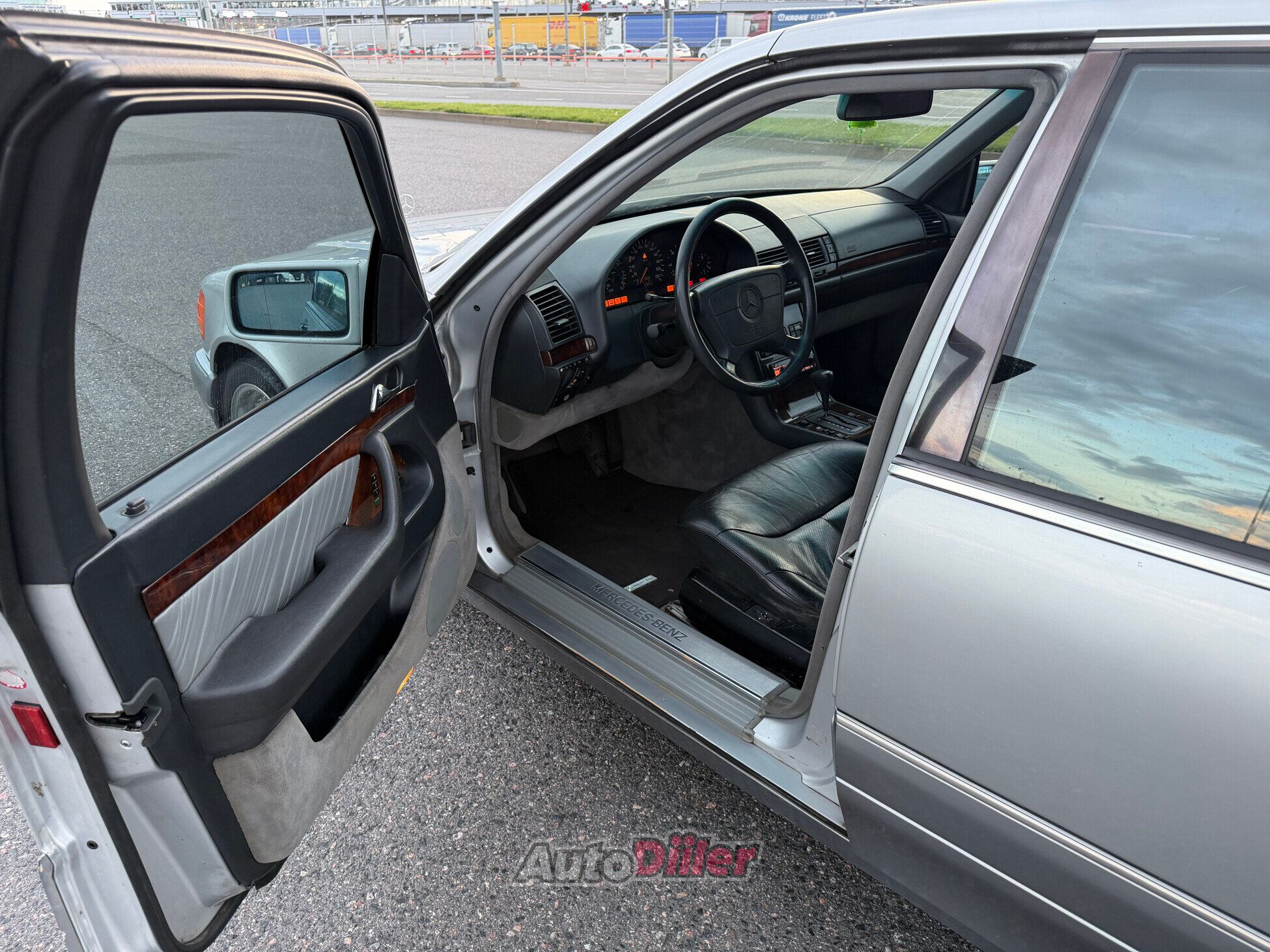 Mercedes-Benz S 350 W140 3.4 110kW 1995, photo 2/7