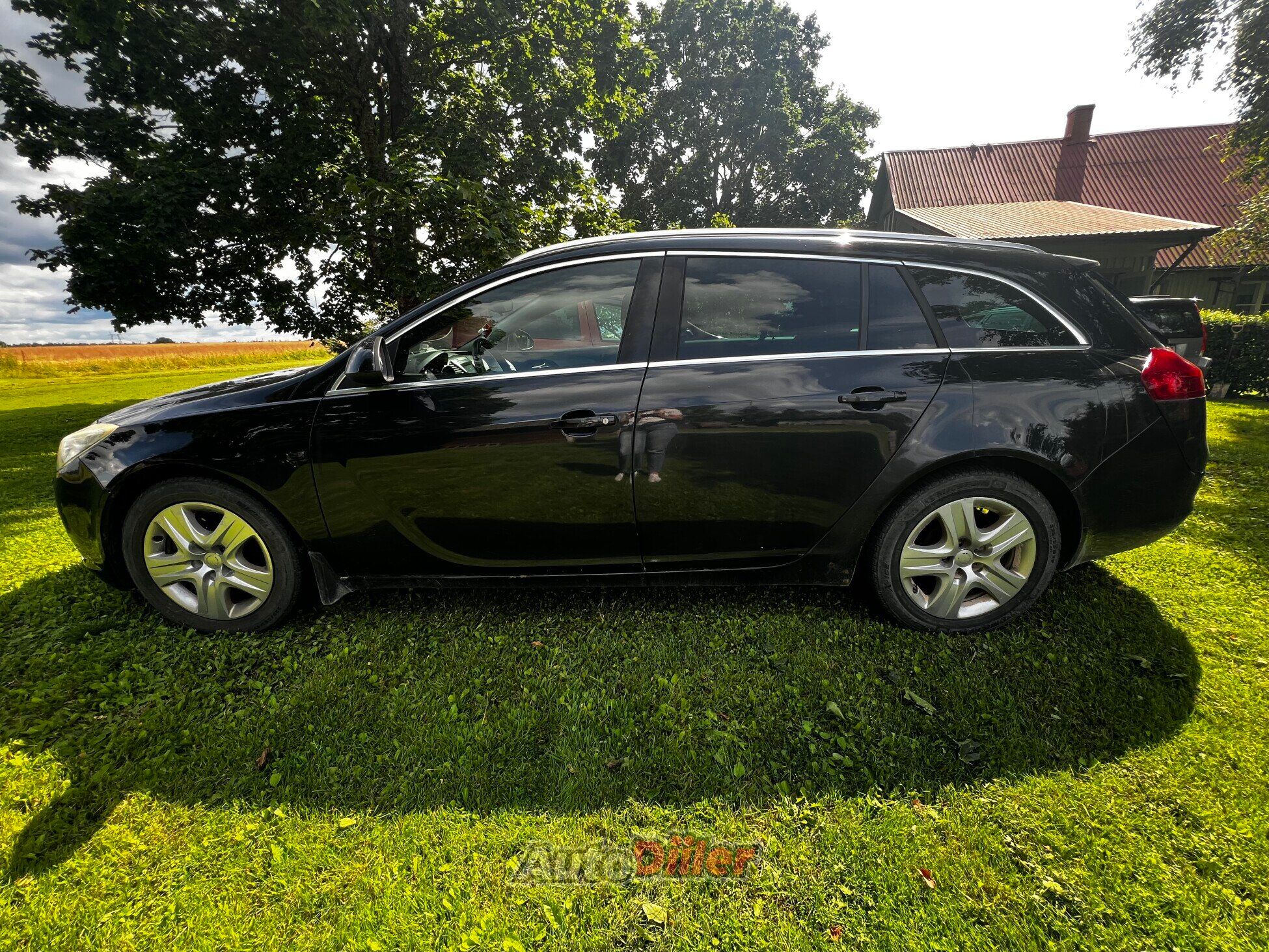 Opel Insignia Sports Tourer 2.0 96kW 2011, photo 3/9