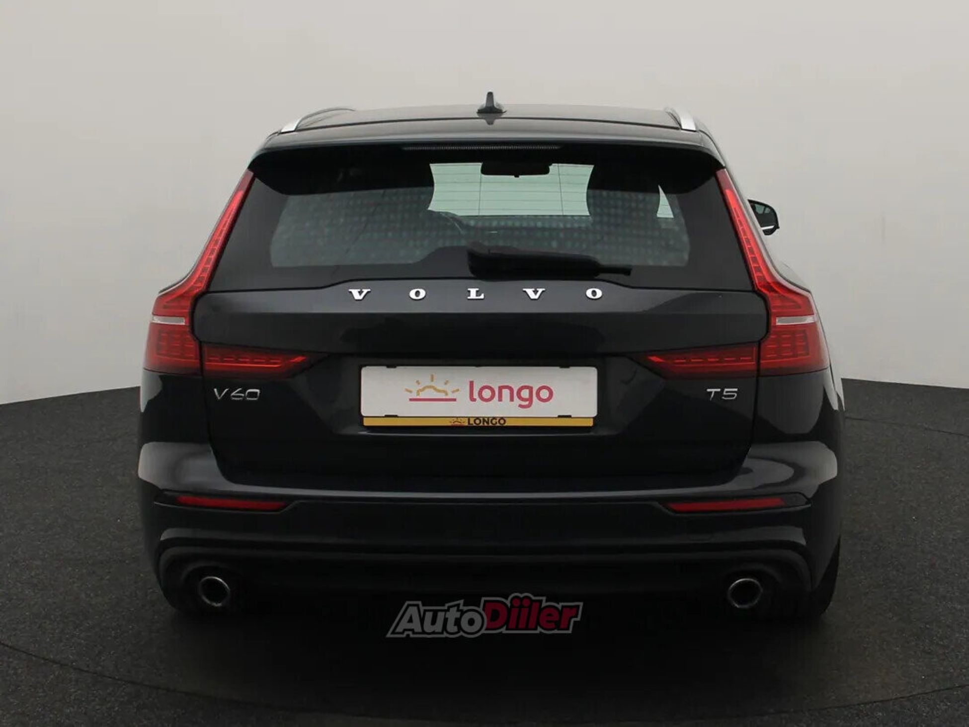 Volvo V60 Momentum 2.0 184kW 2019, kuva 5/10