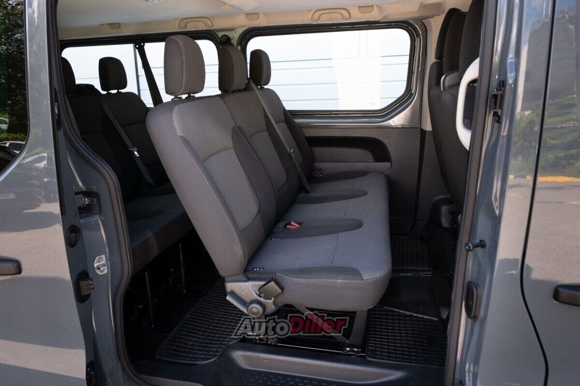 Renault Trafic 2.0 110kW 2023, kuva 7/10