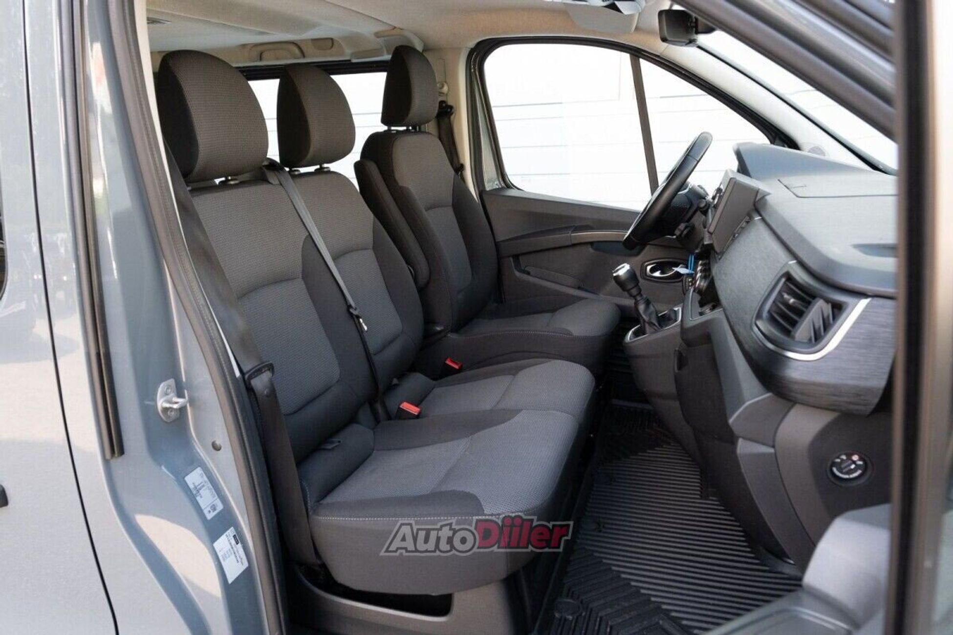 Renault Trafic 2.0 110kW 2023, kuva 6/10