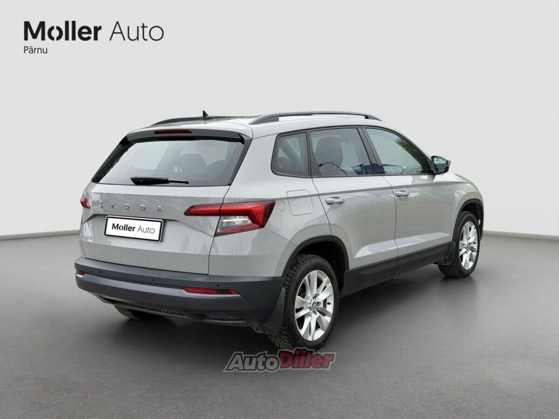 Skoda Karoq 1.5 110kW 2021, kuva 2/10