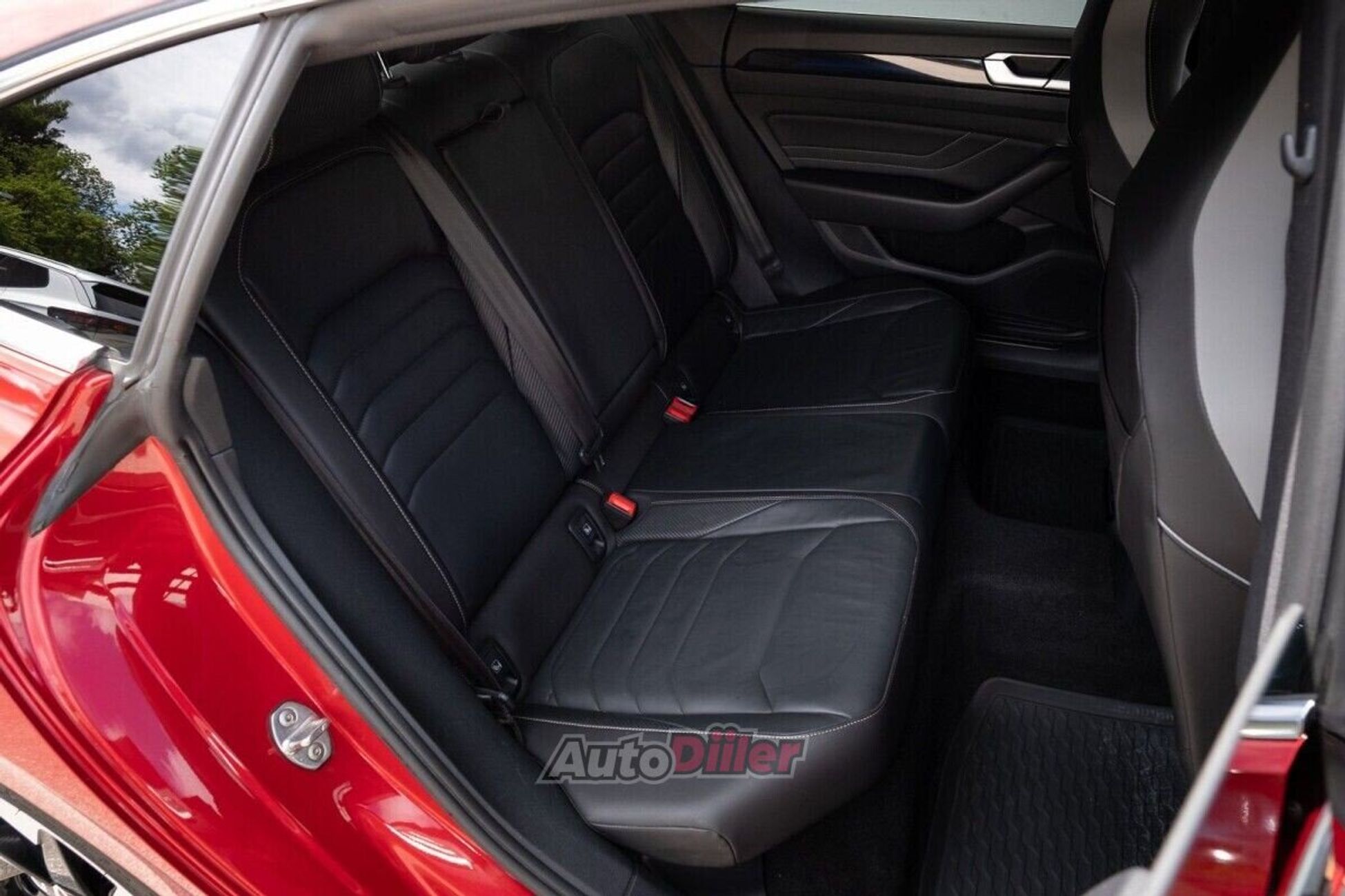 Volkswagen Arteon 2.0 140kW 2022, photo 7/10