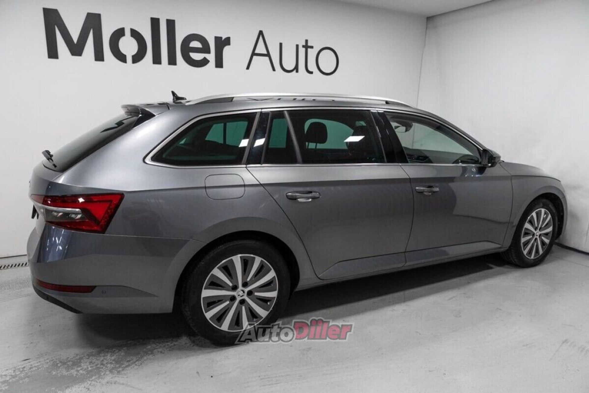 Skoda Superb 2.0 147kW 2022, kuva 4/10