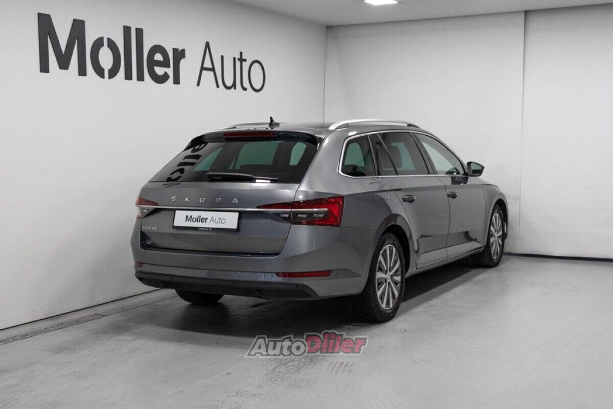 Skoda Superb 2.0 147kW 2022, kuva 3/10