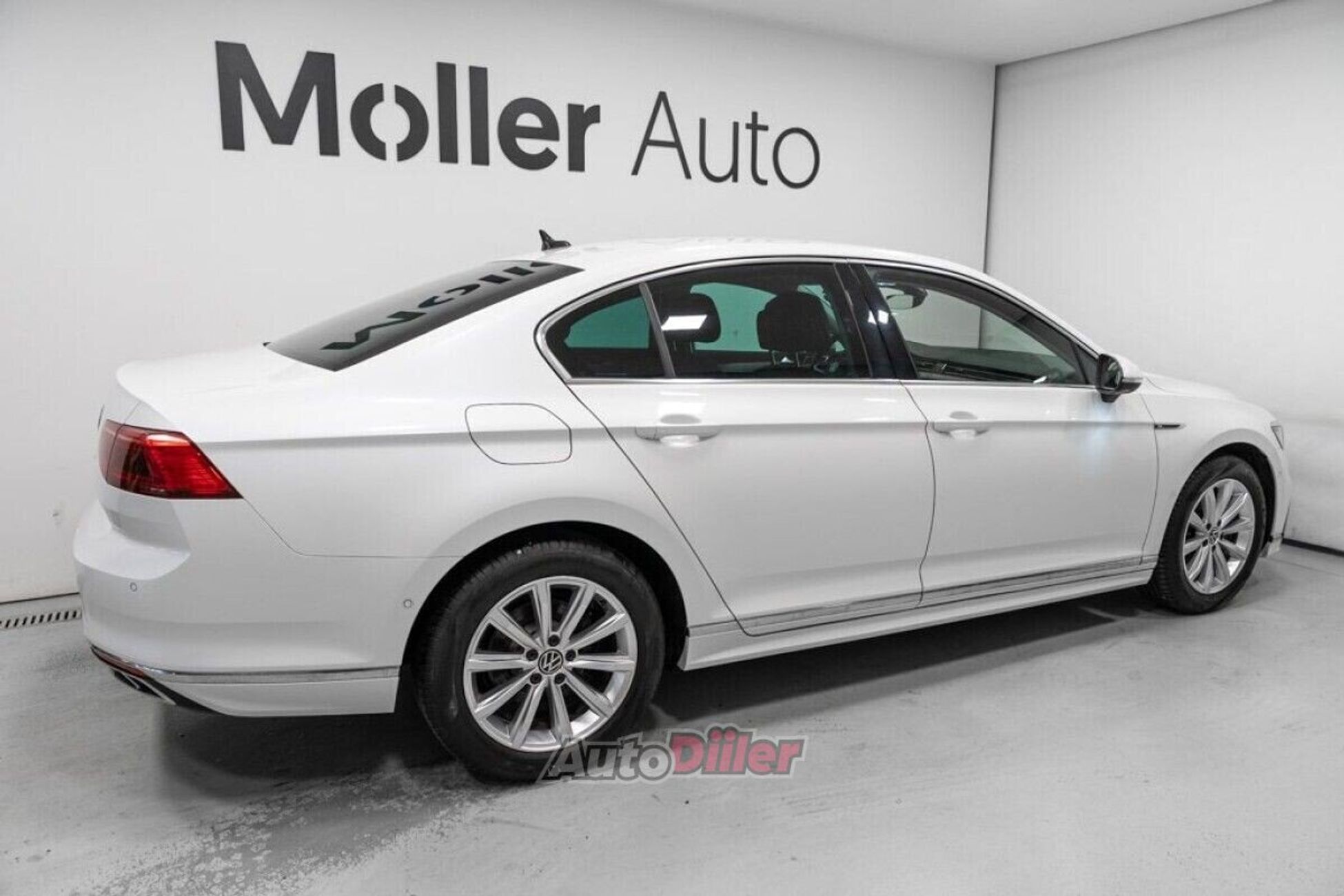 Volkswagen Passat 1.5 110kW 2021, photo 4/10