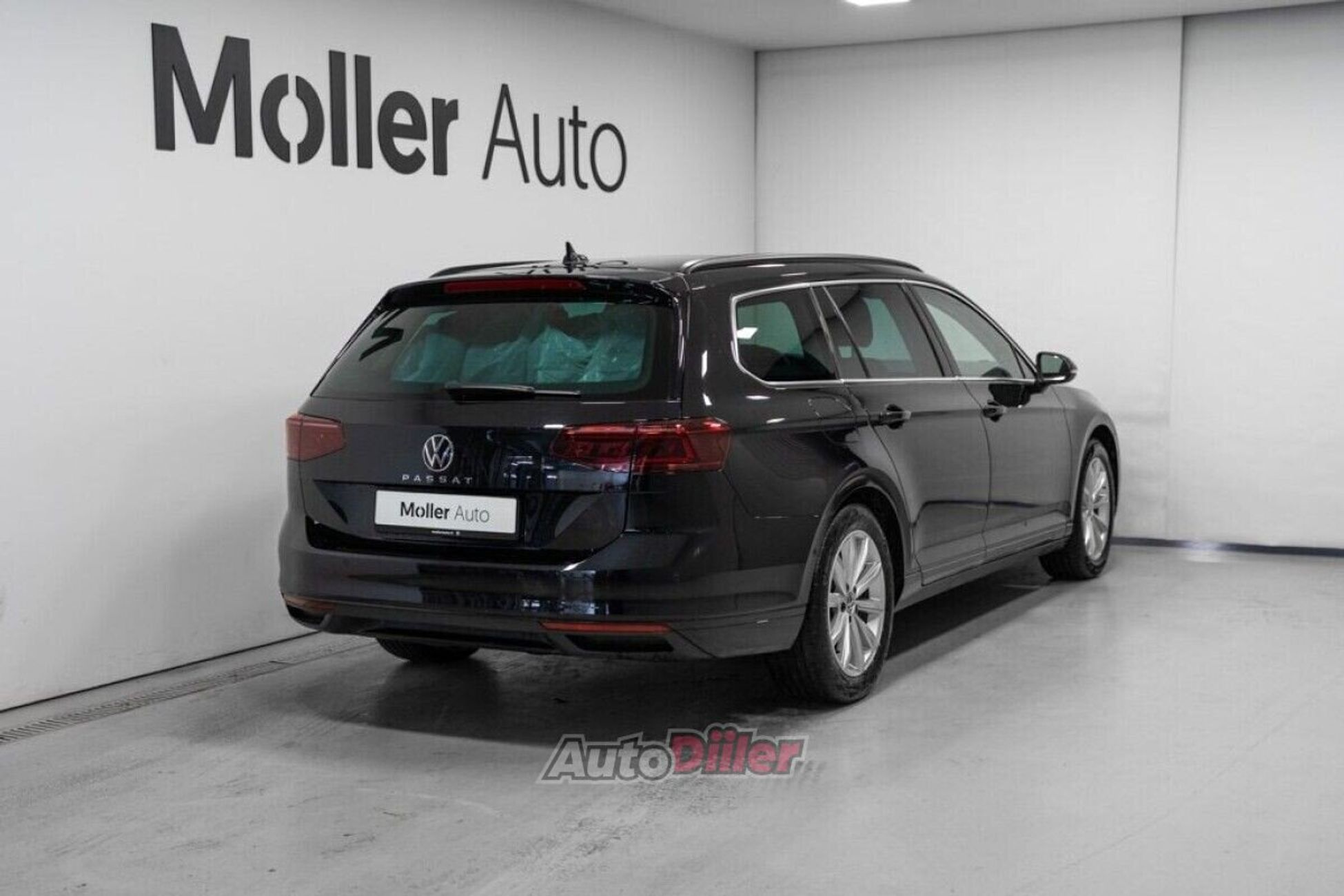 Volkswagen Passat 2.0 110kW 2023, photo 5/10
