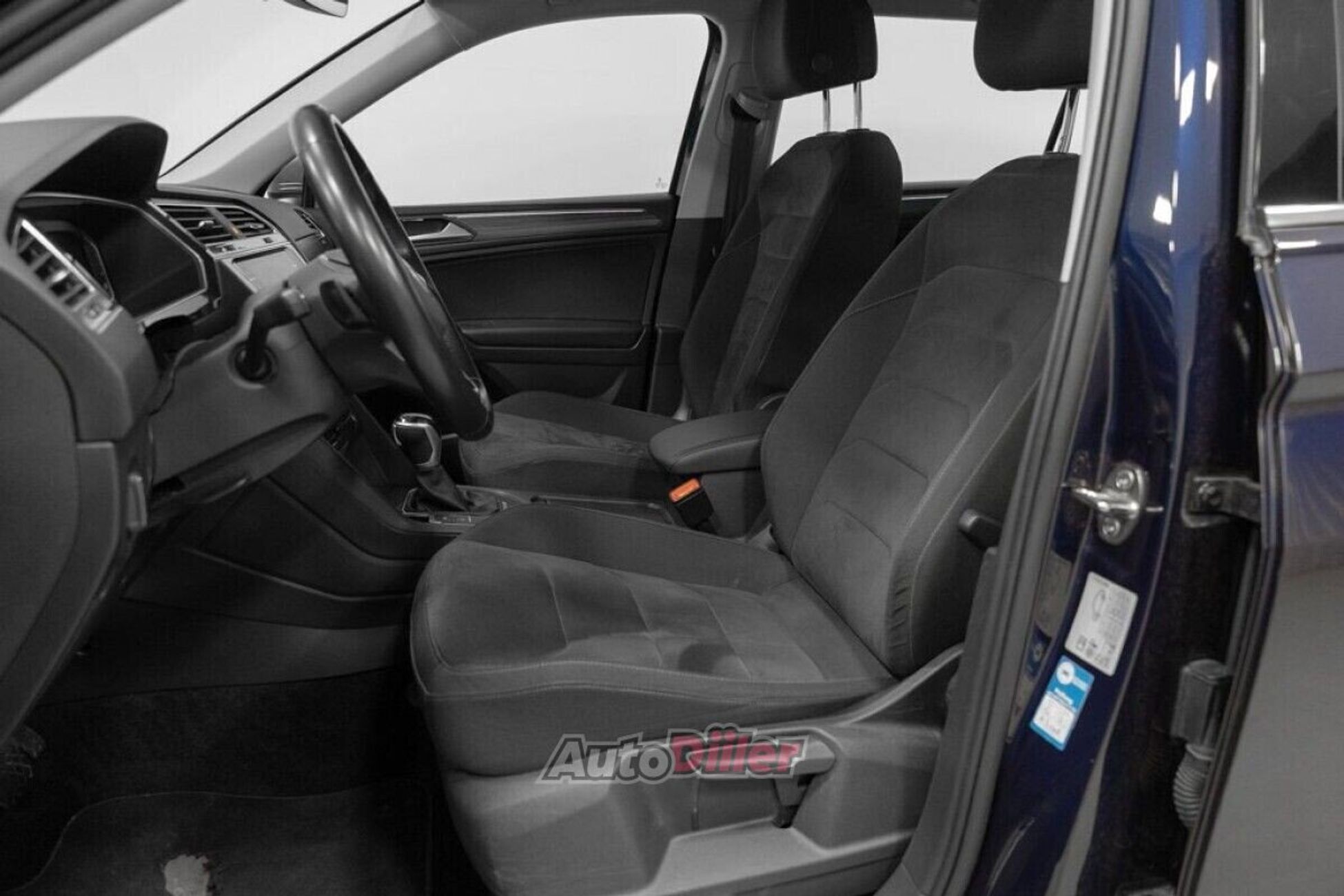 Volkswagen Tiguan 2.0 147kW 2022, photo 7/10