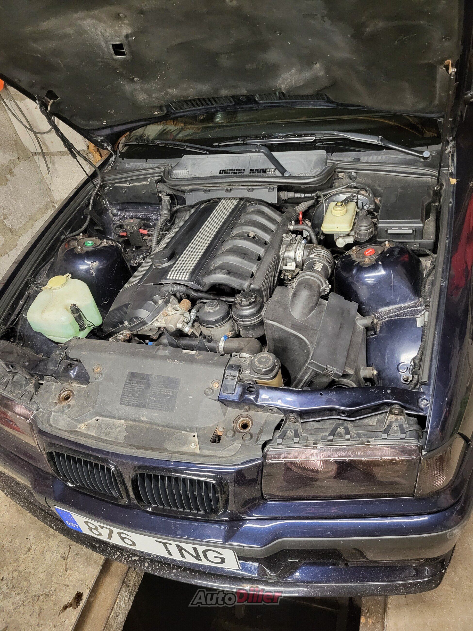 BMW 318 2.8 142kW 1999, kuva 7/10