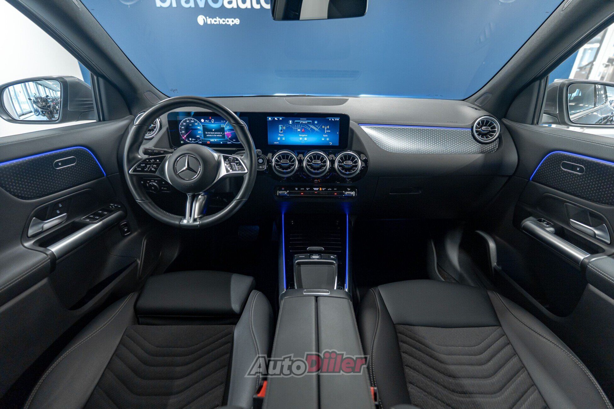 Mercedes-Benz GLA 180 2024, photo 7/10