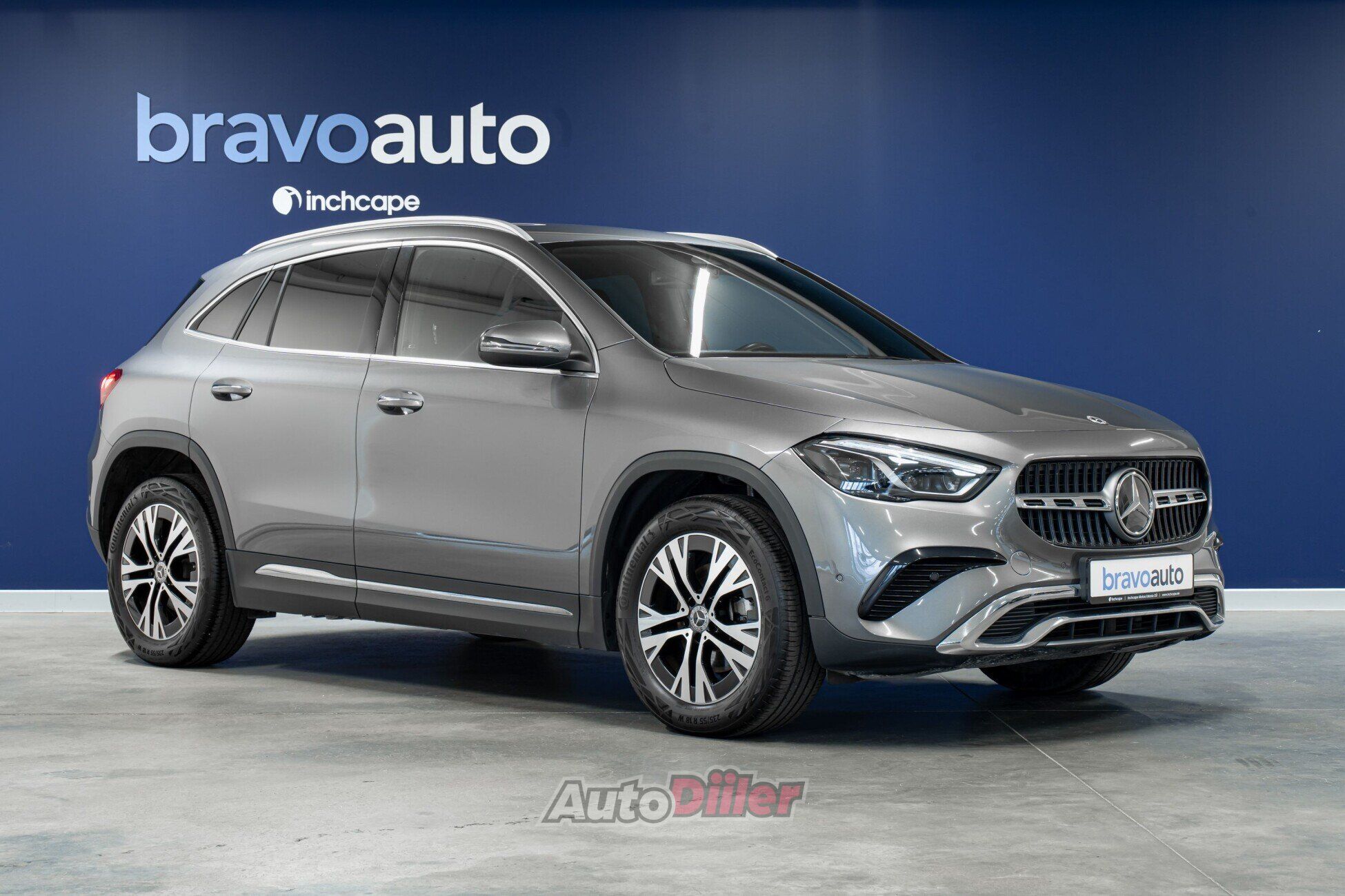 Mercedes-Benz GLA 180 2024, photo 2/10