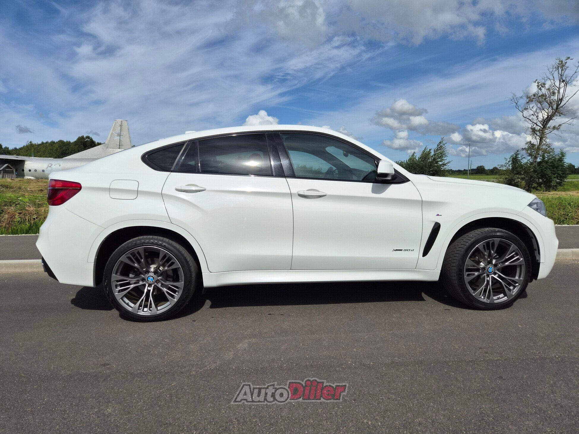 BMW X6 M-pakett 3.0 190kW 2015, photo 4/10