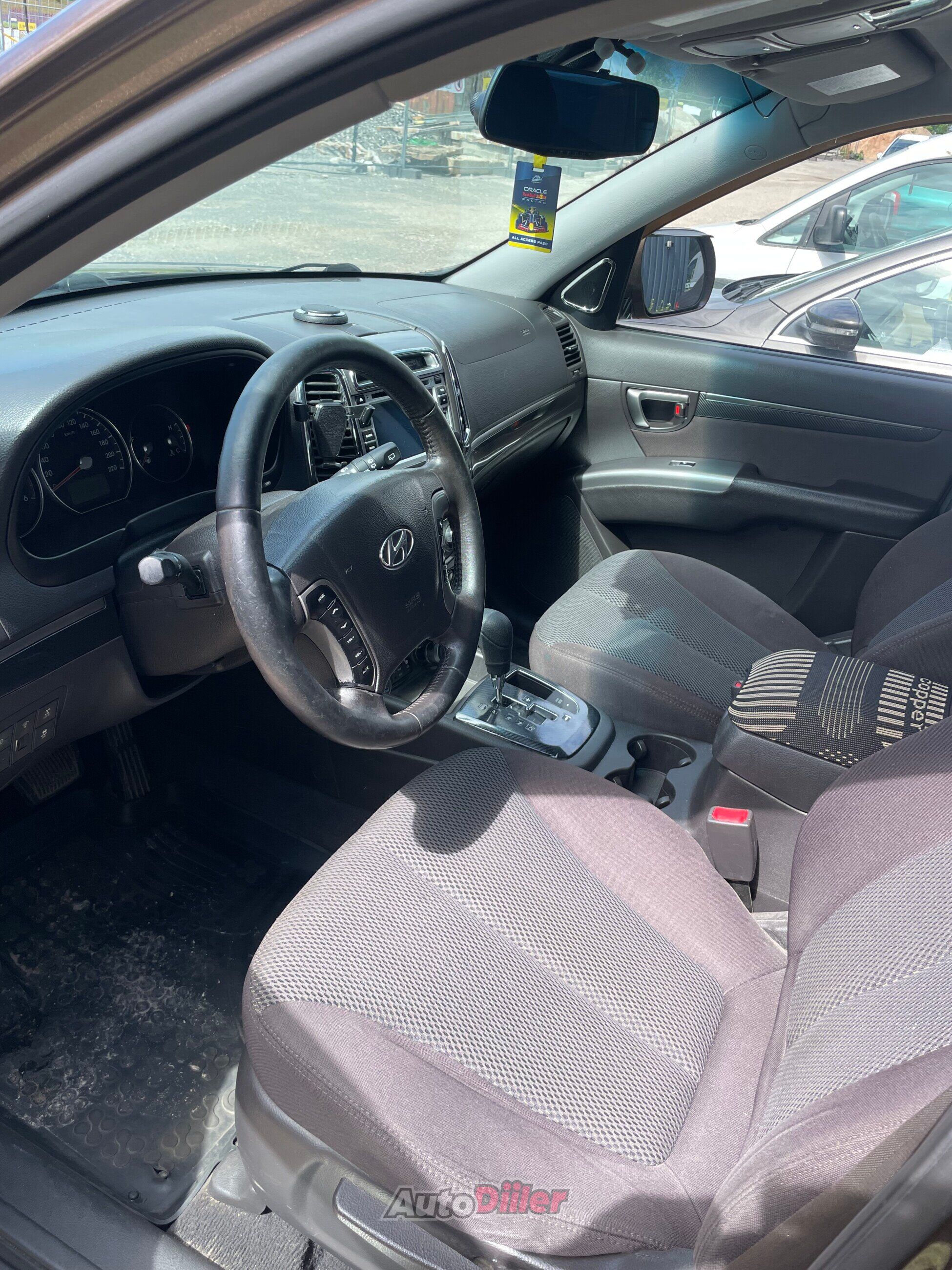 Hyundai Santa Fe 2.2 145kW 2011, photo 7/8