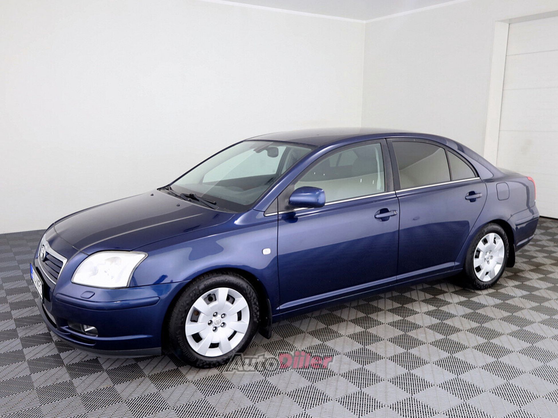 Toyota Avensis 2.0 108kW 2005, photo 2/8