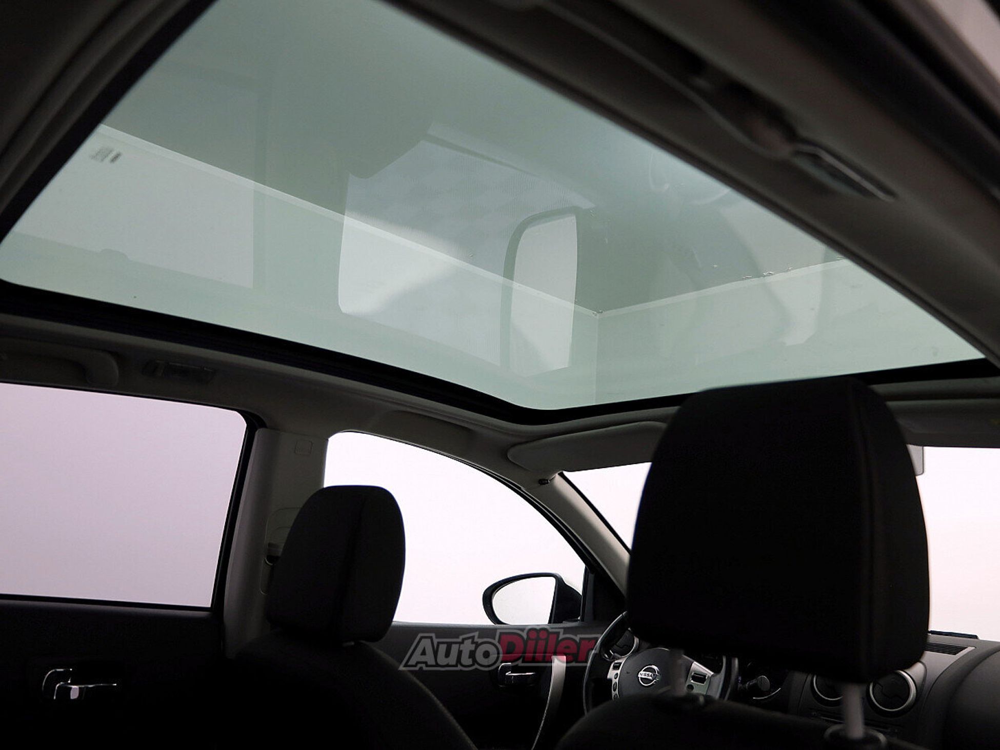 Nissan Qashqai 1.6 84kW 2010, kuva 8/8