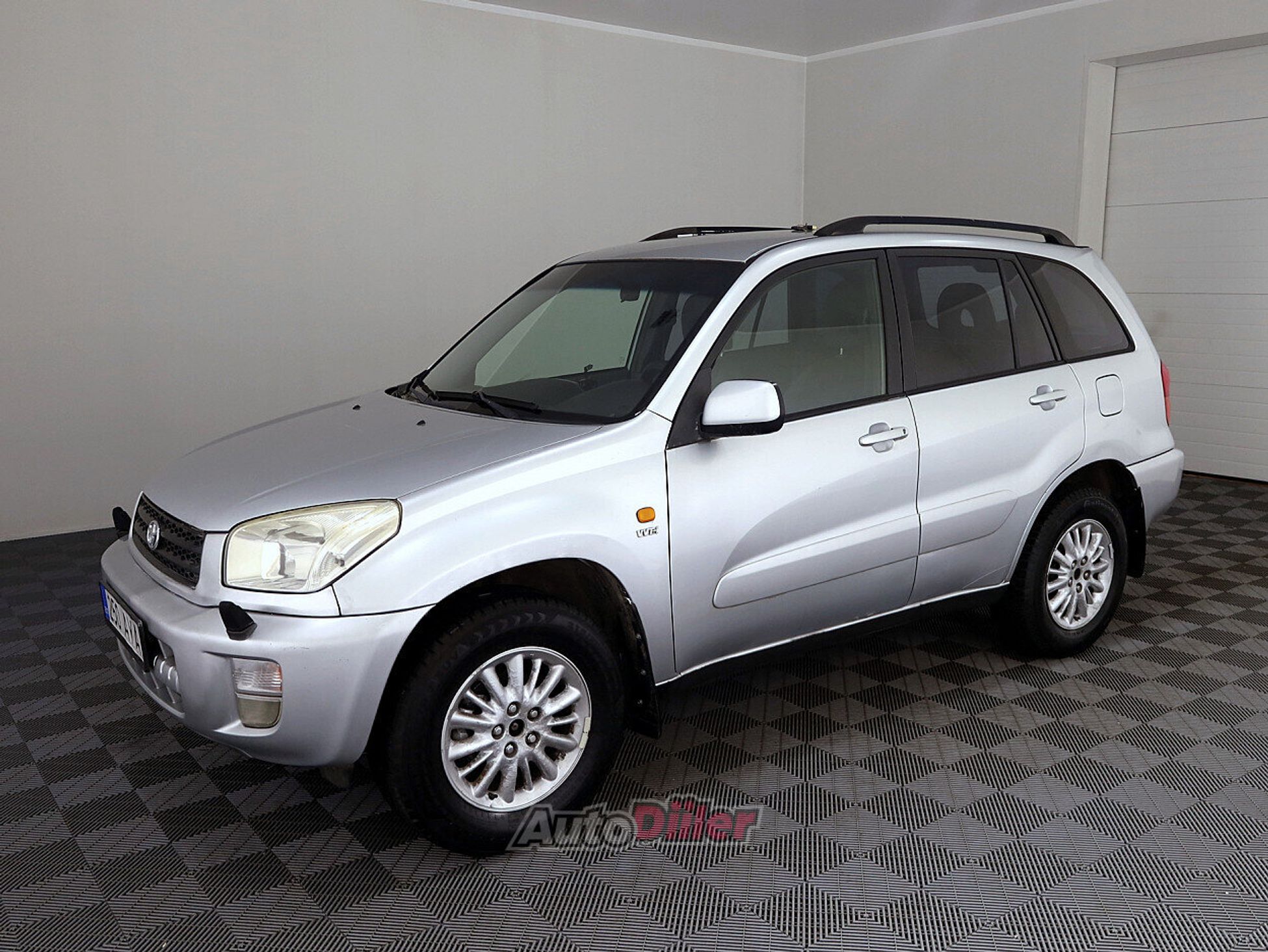 Toyota RAV4 2.0 110kW 2002, photo 2/7