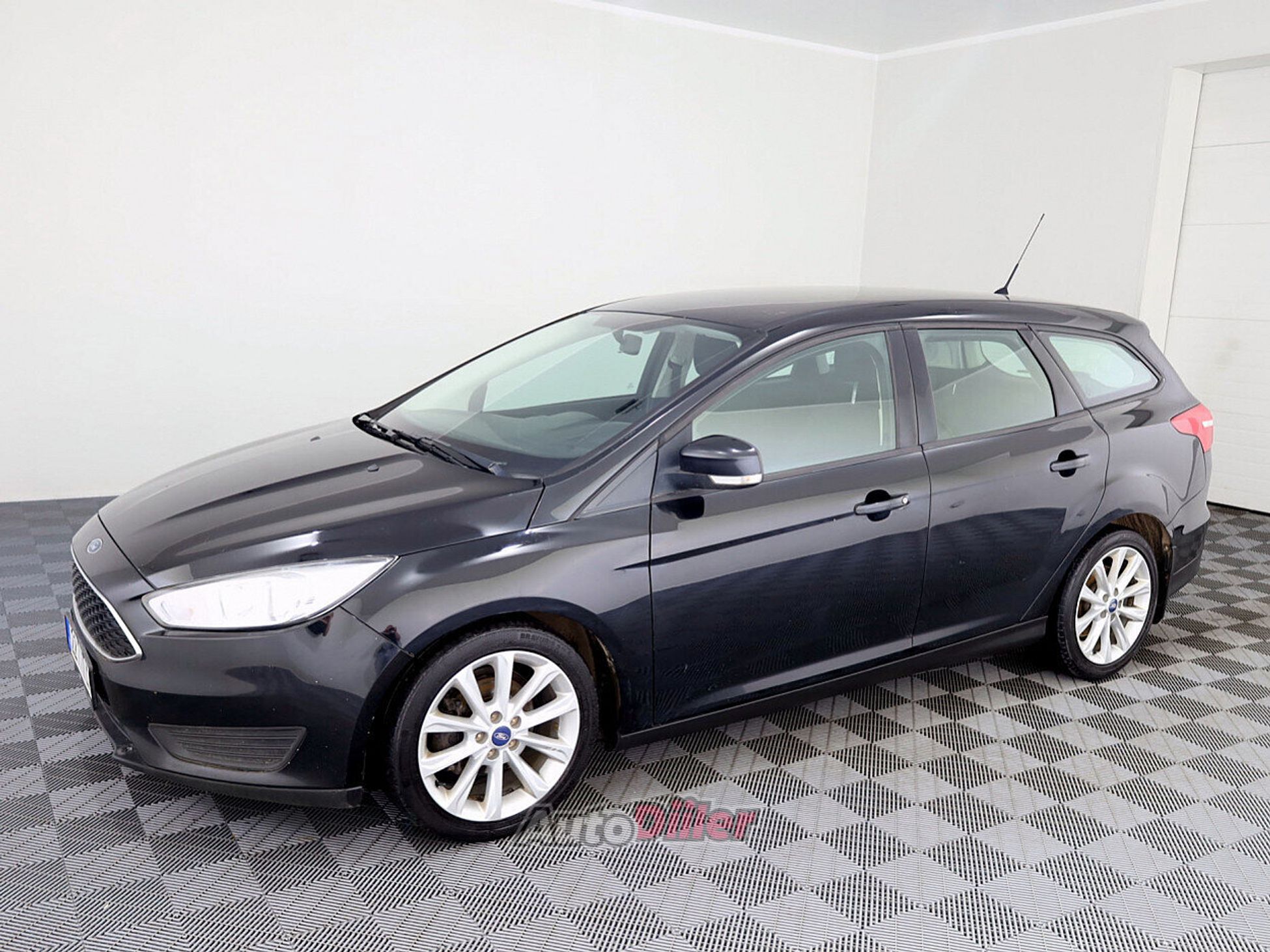 Ford Focus 1.0 92kW 2016, photo 2/7