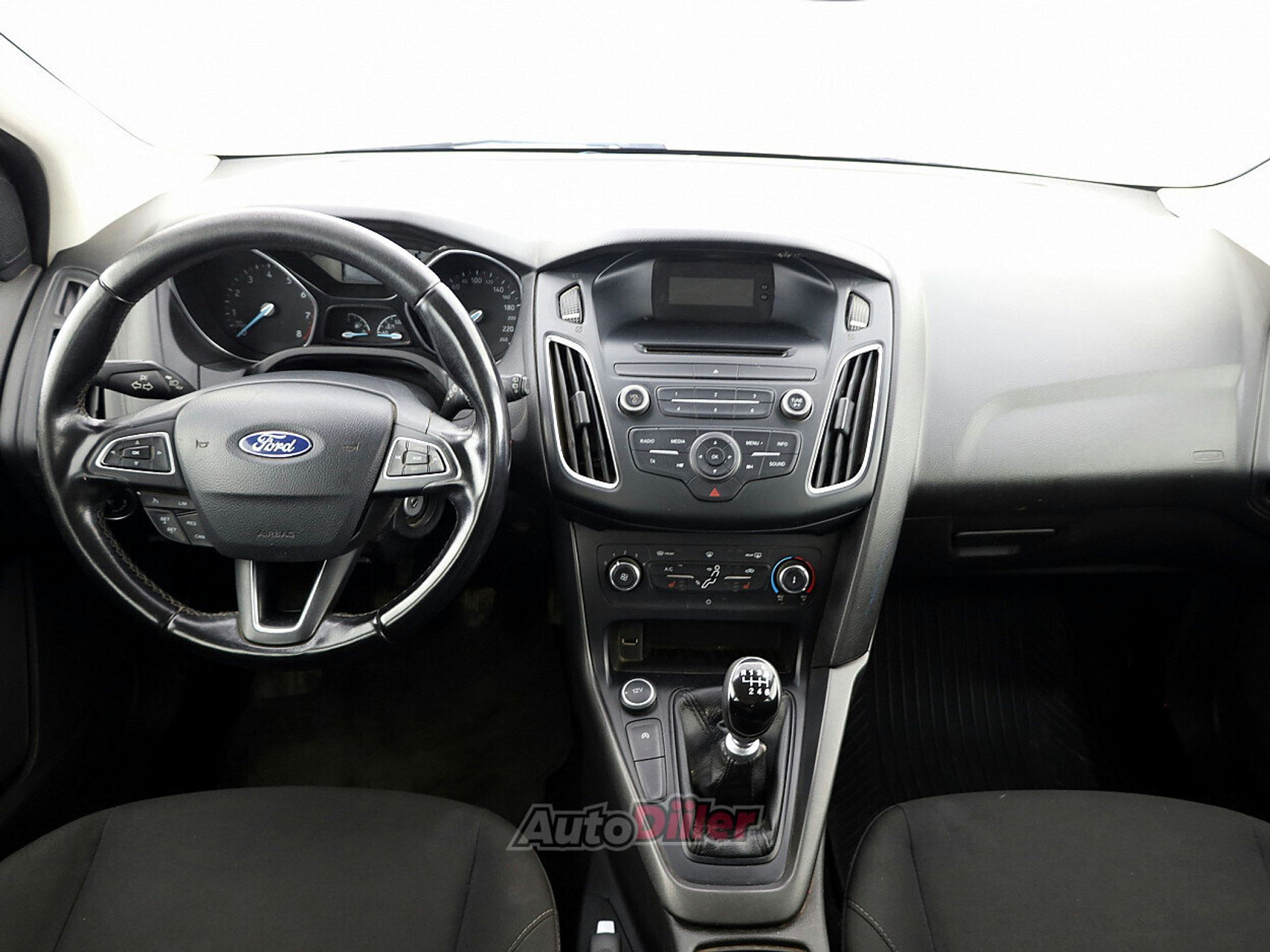 Ford Focus 1.0 92kW 2016, photo 5/7