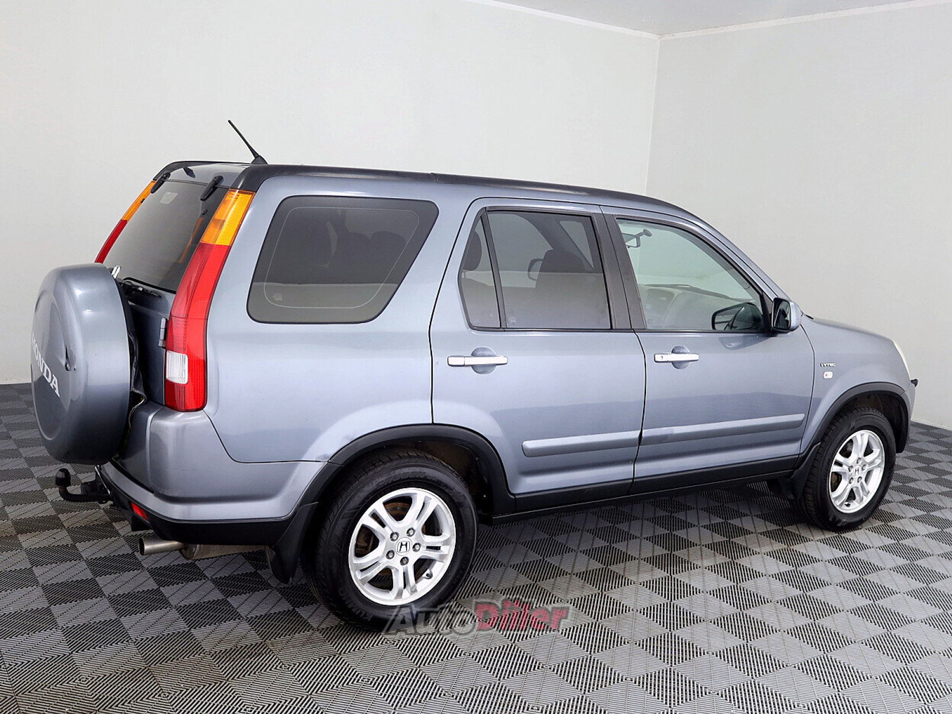 Honda CR-V 2.0 110kW 2004, photo 3/7