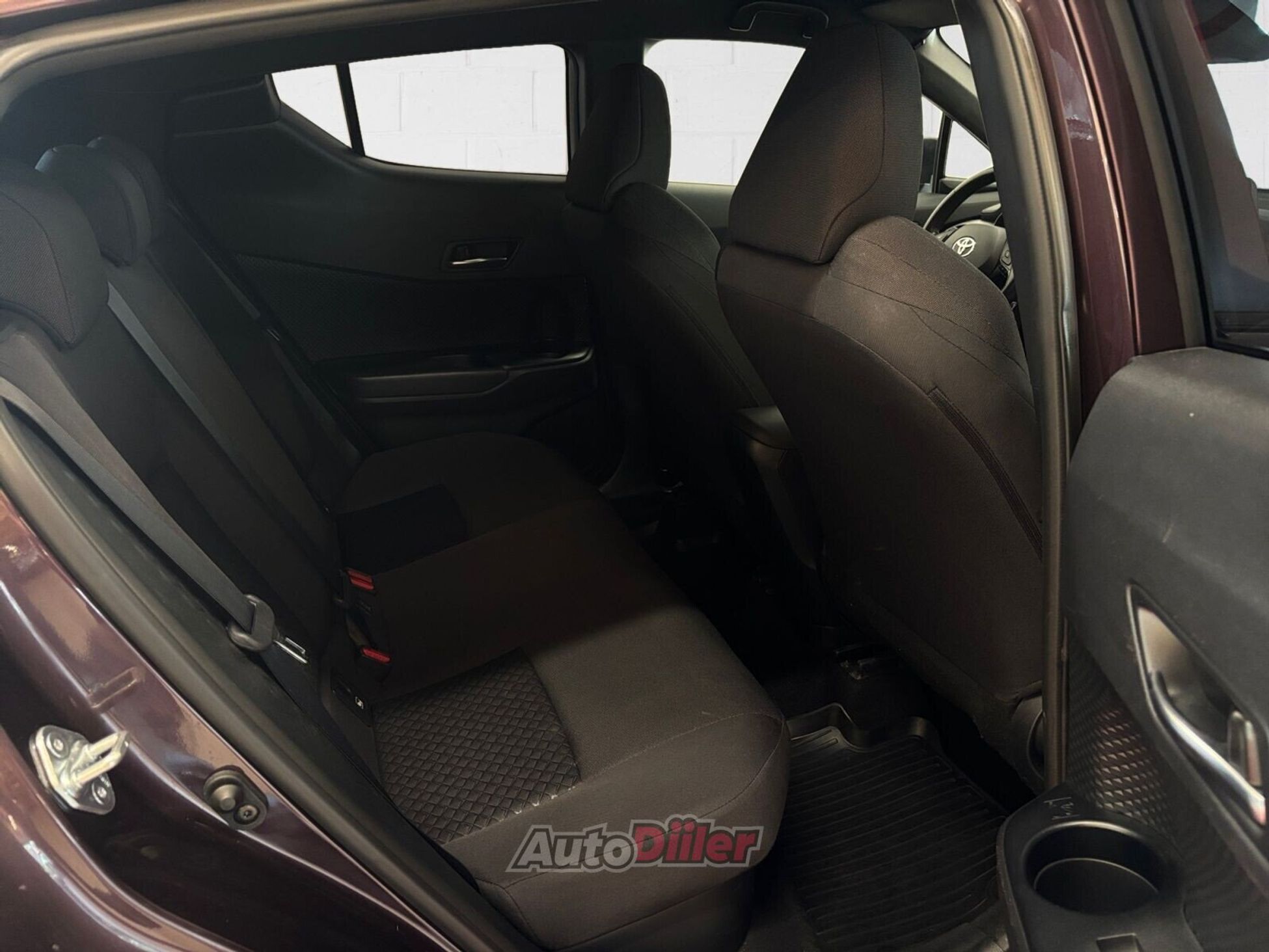 Toyota C-HR Active 1.8 72 kW 1.8 72kW 2022, photo 7/10