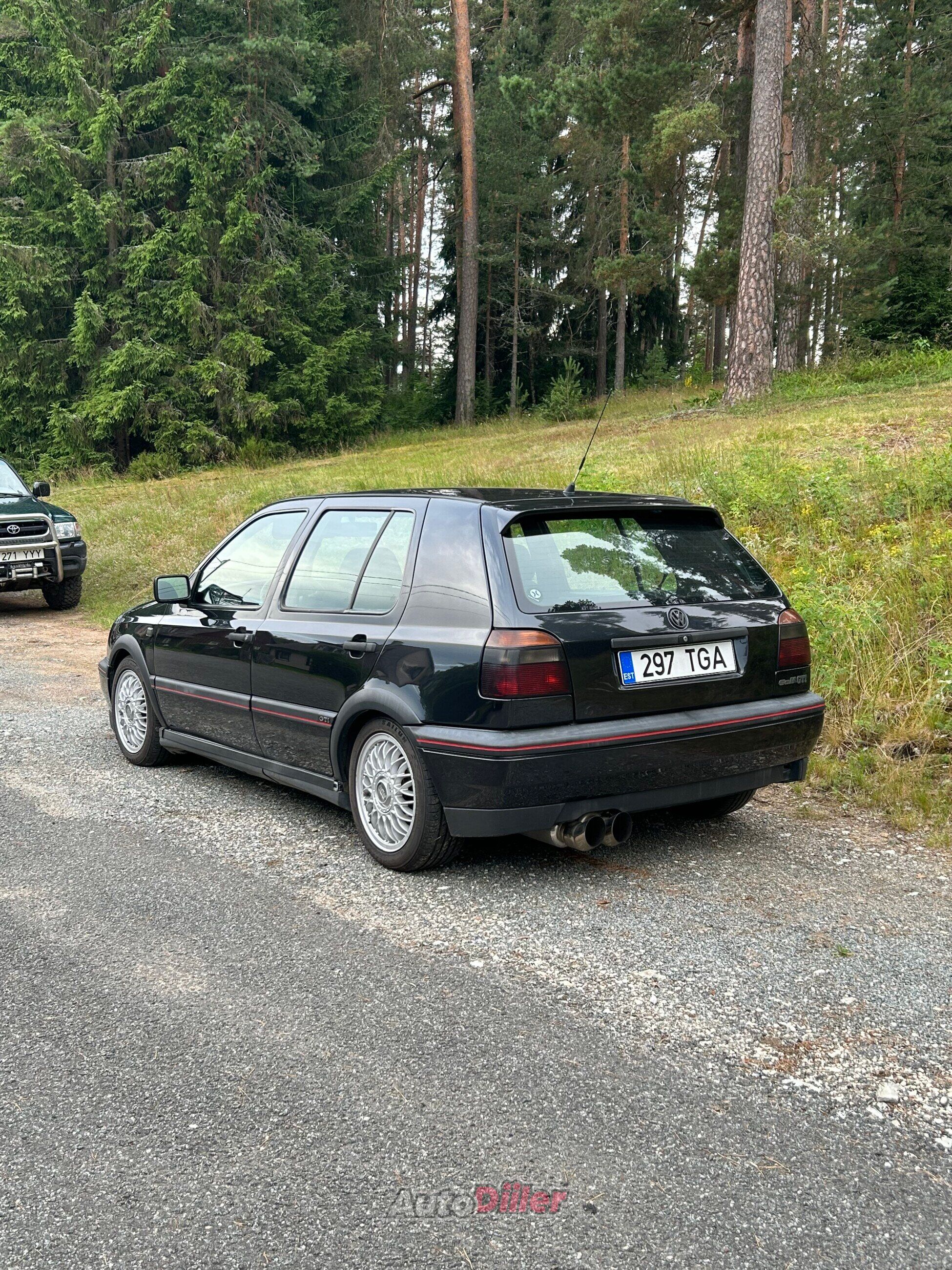 Volkswagen Golf GTI 2.0 85kW 1994, photo 3/10