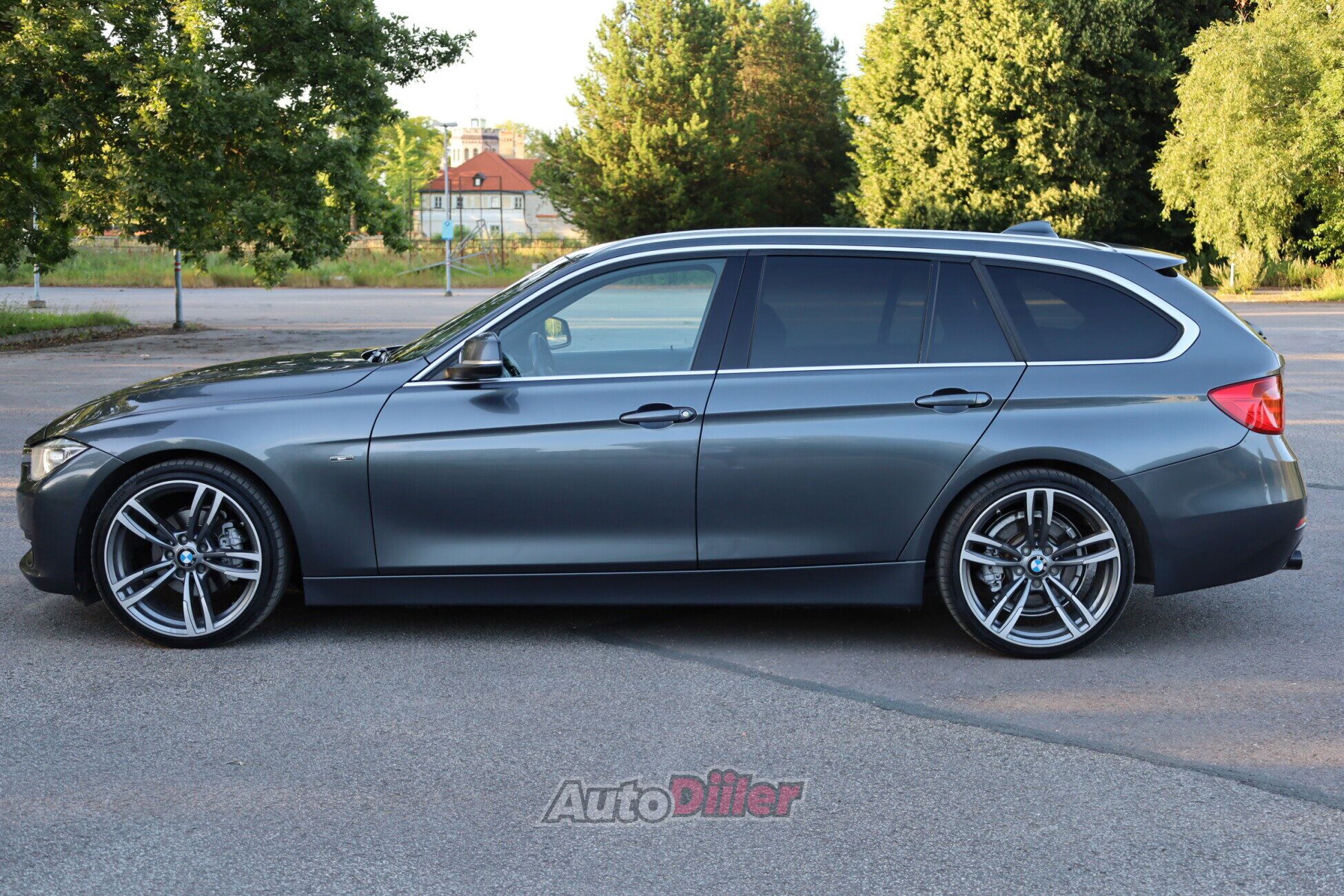 BMW 320 Sport 2.0 120kW 2014, photo 6/10
