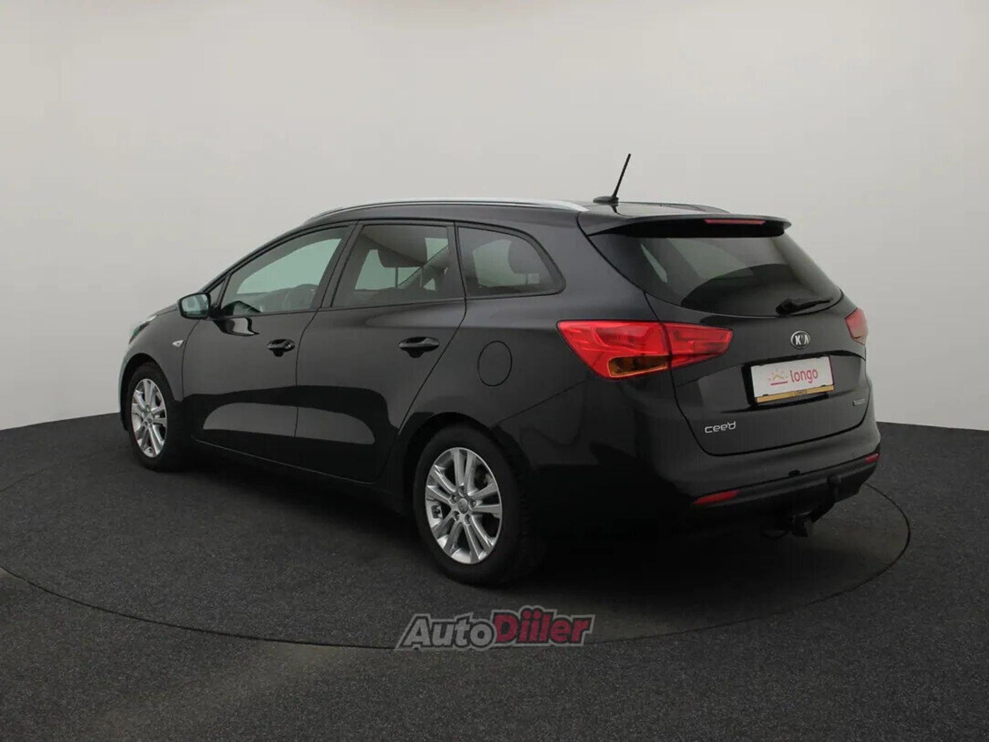 Kia cee'd / Ceed ComfortLine 1.6 99kW 2015, kuva 7/10
