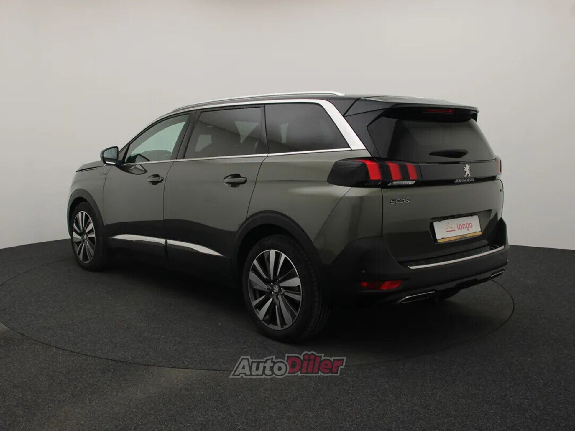 Peugeot 5008 GT-Line 1.2 96kW 2018, photo 7/10
