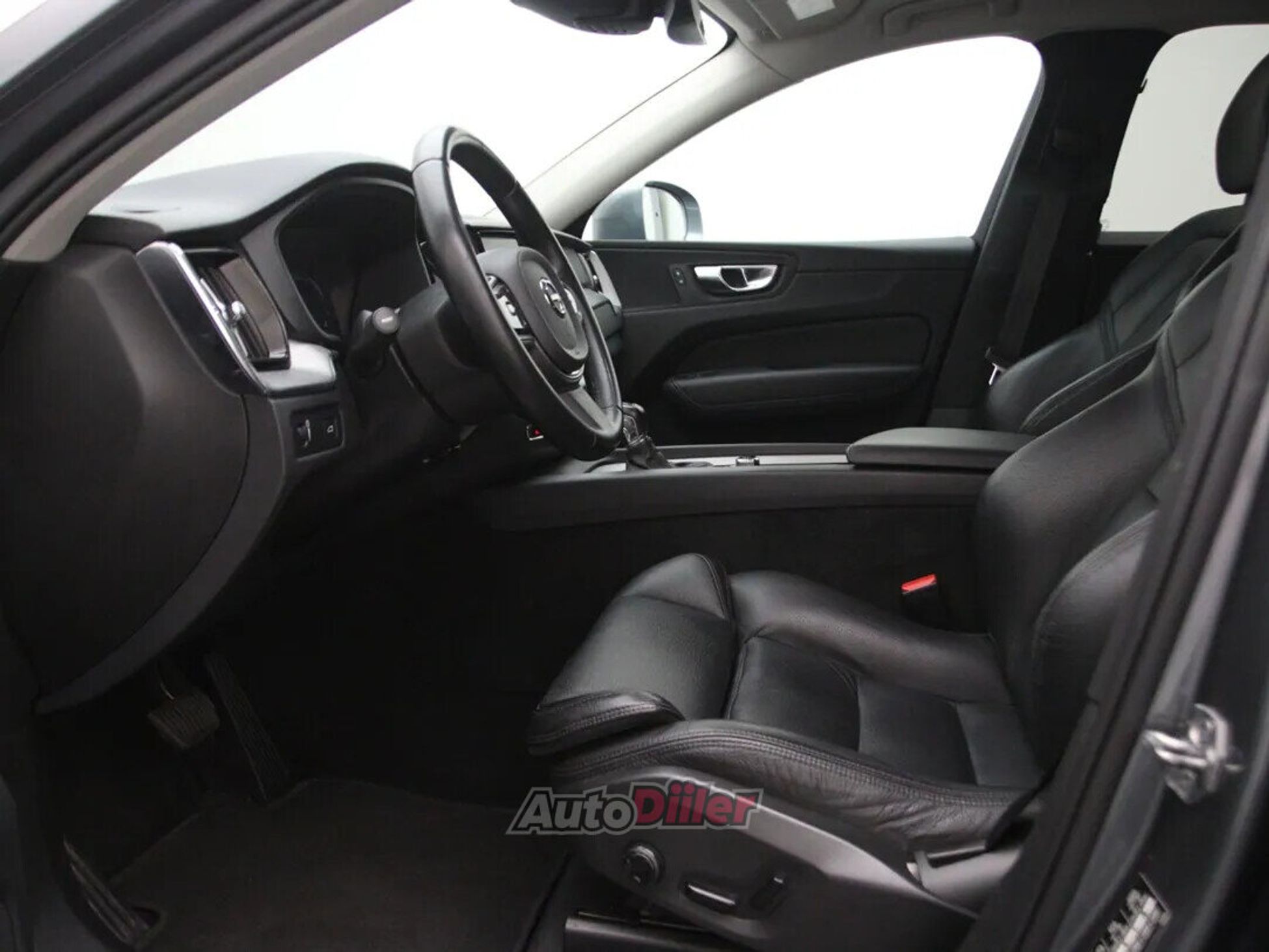 Volvo XC60 Inscription 2.0 173kW 2018, photo 4/10