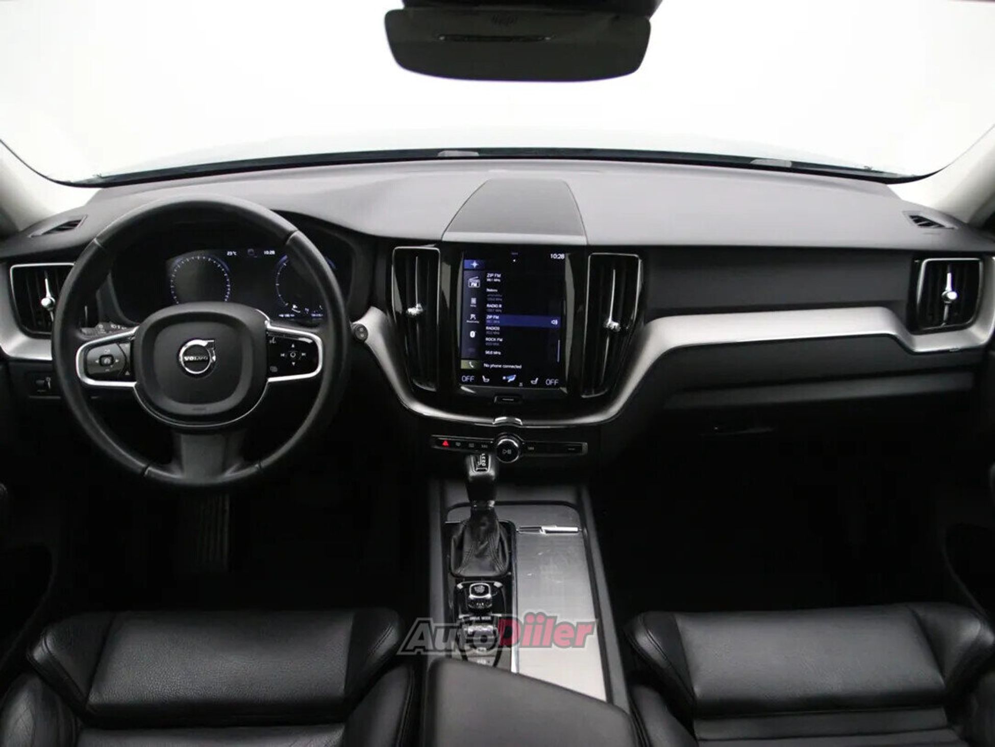 Volvo XC60 Inscription 2.0 173kW 2018, photo 2/10