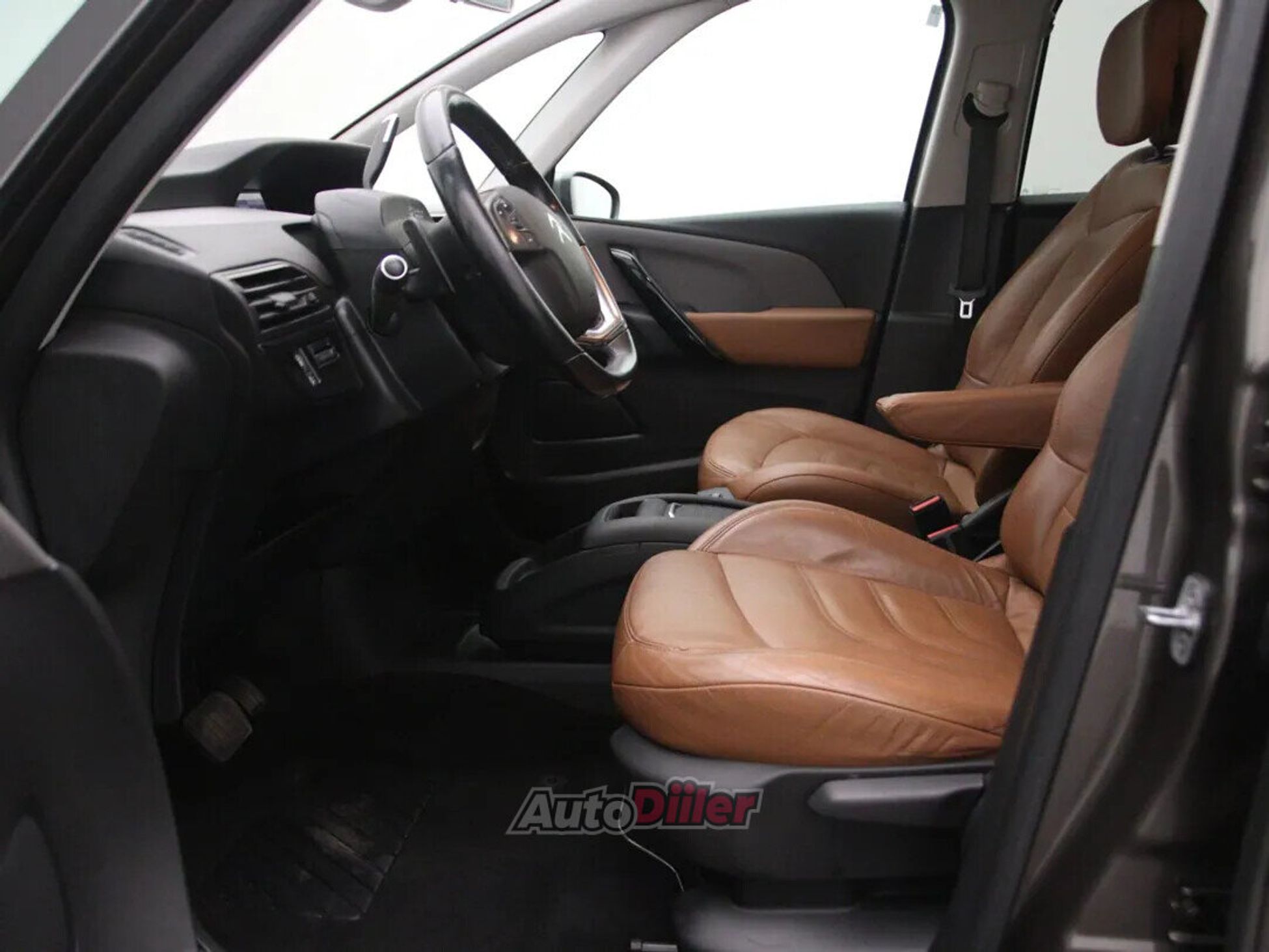 Citroen Grand C4 Picasso 2017, photo 4/10