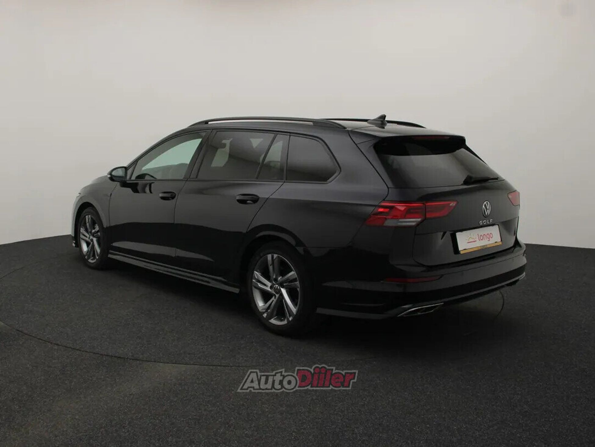 Volkswagen Golf MHEV R-Line 1.5 96kW 2021, photo 7/10
