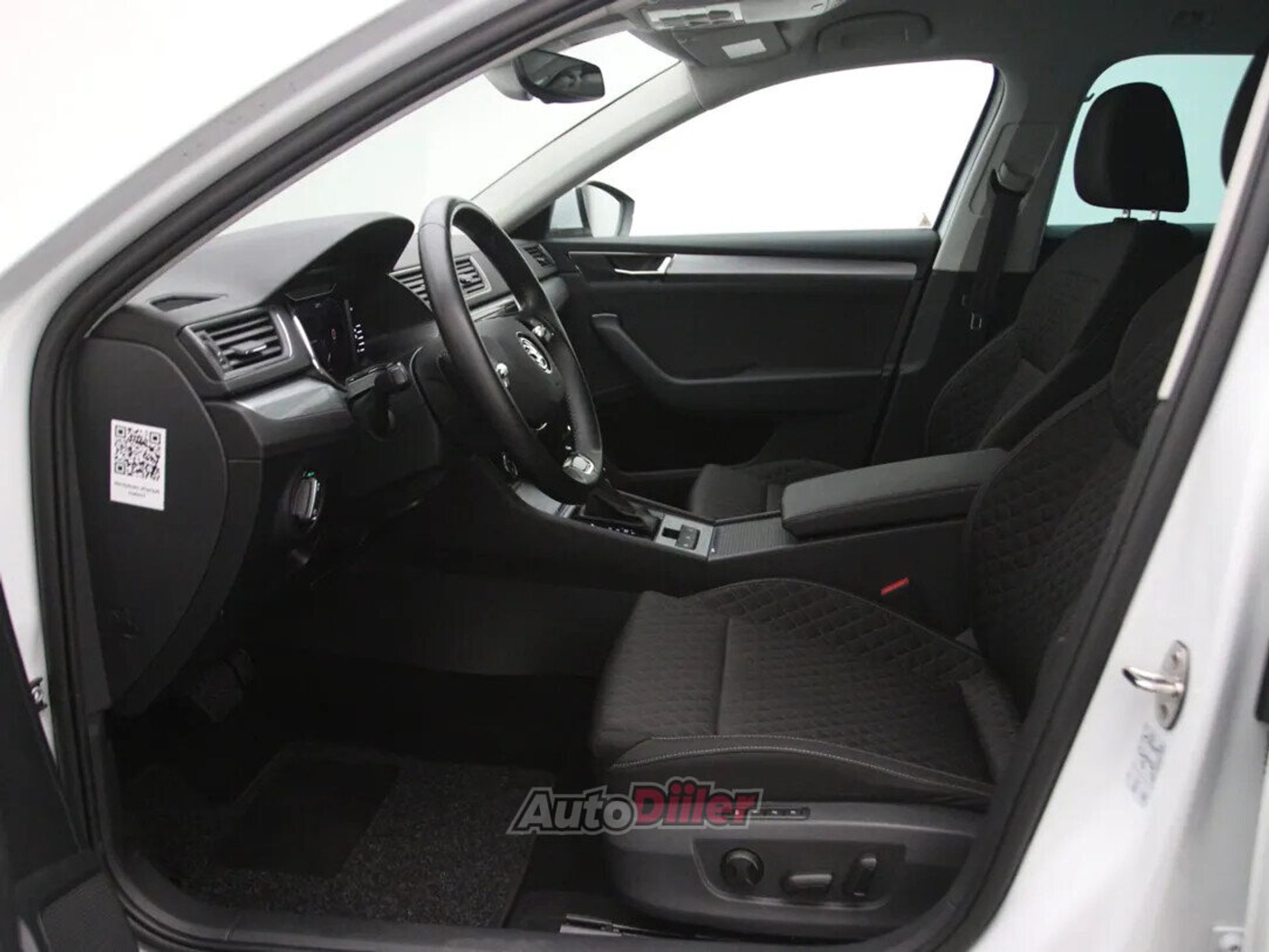 Skoda Superb Business Edition 1.5 110kW 2022, photo 4/10