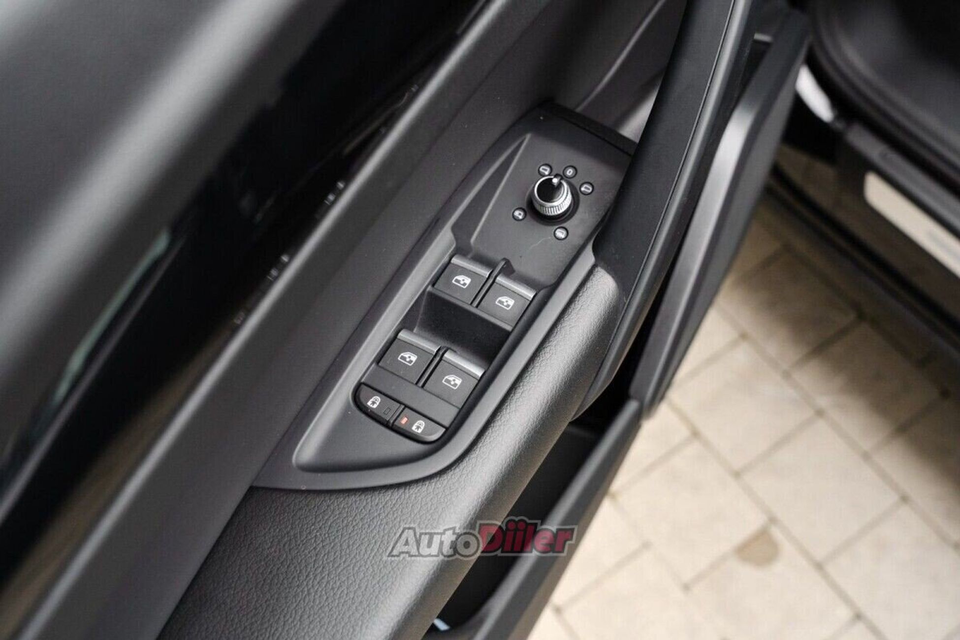 Audi Q5 2.0 195kW 2024, kuva 7/10