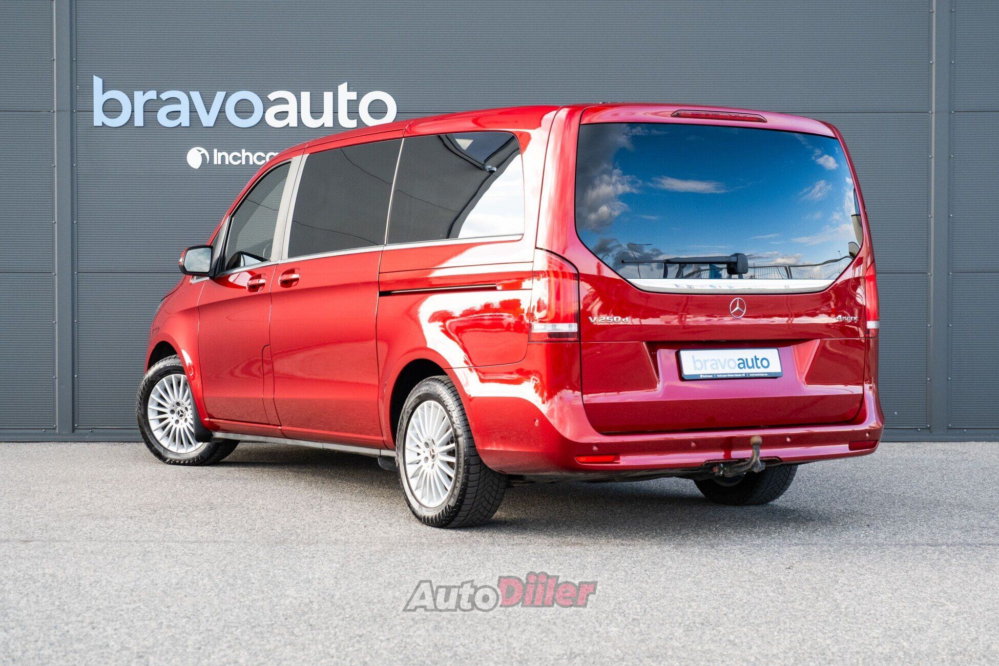 Mercedes-Benz V 250 2022, photo 6/10