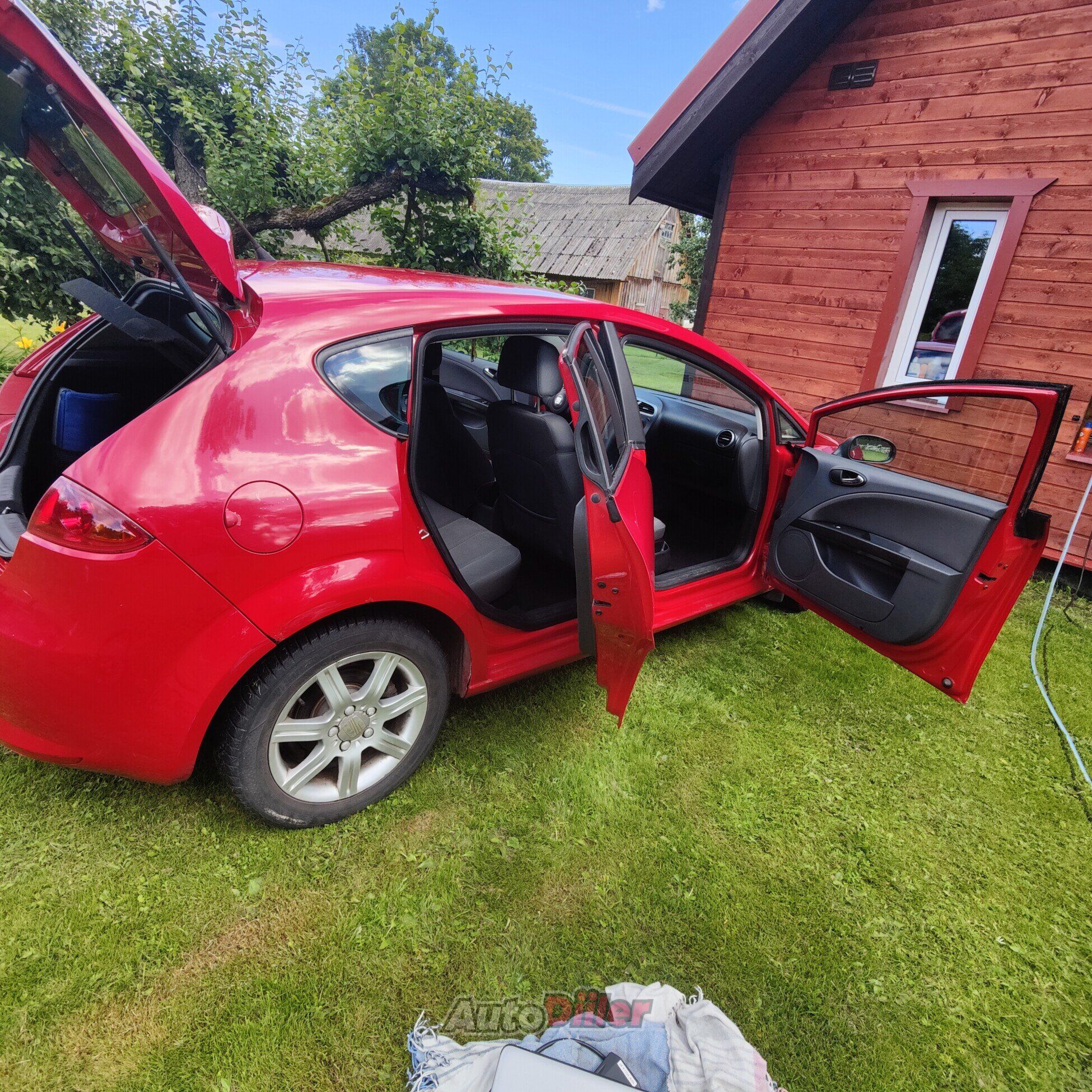 SEAT Leon 1.6 75kW 2006, photo 6/8