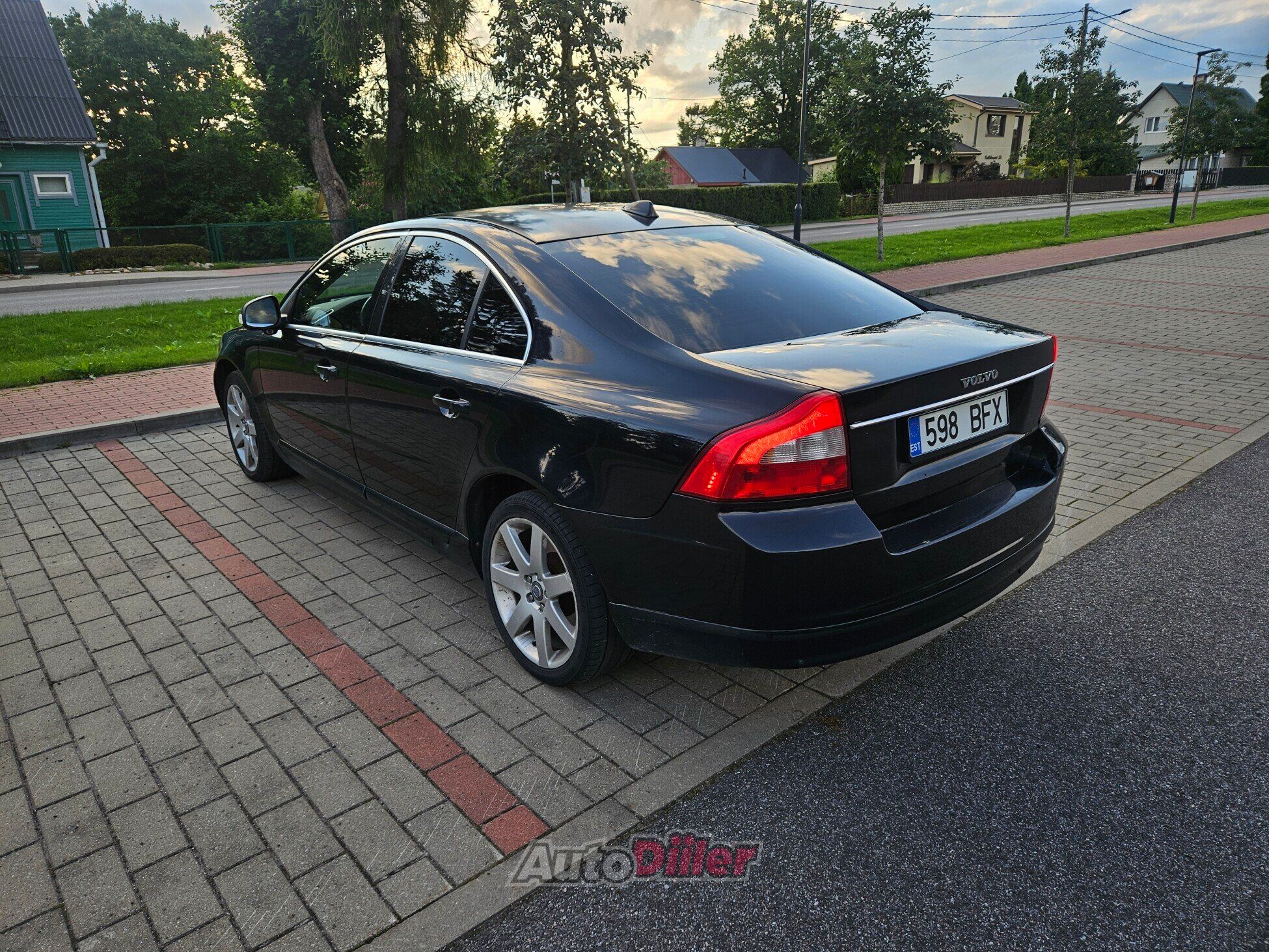 Volvo S80 2.4 136kW 2006, kuva 2/10