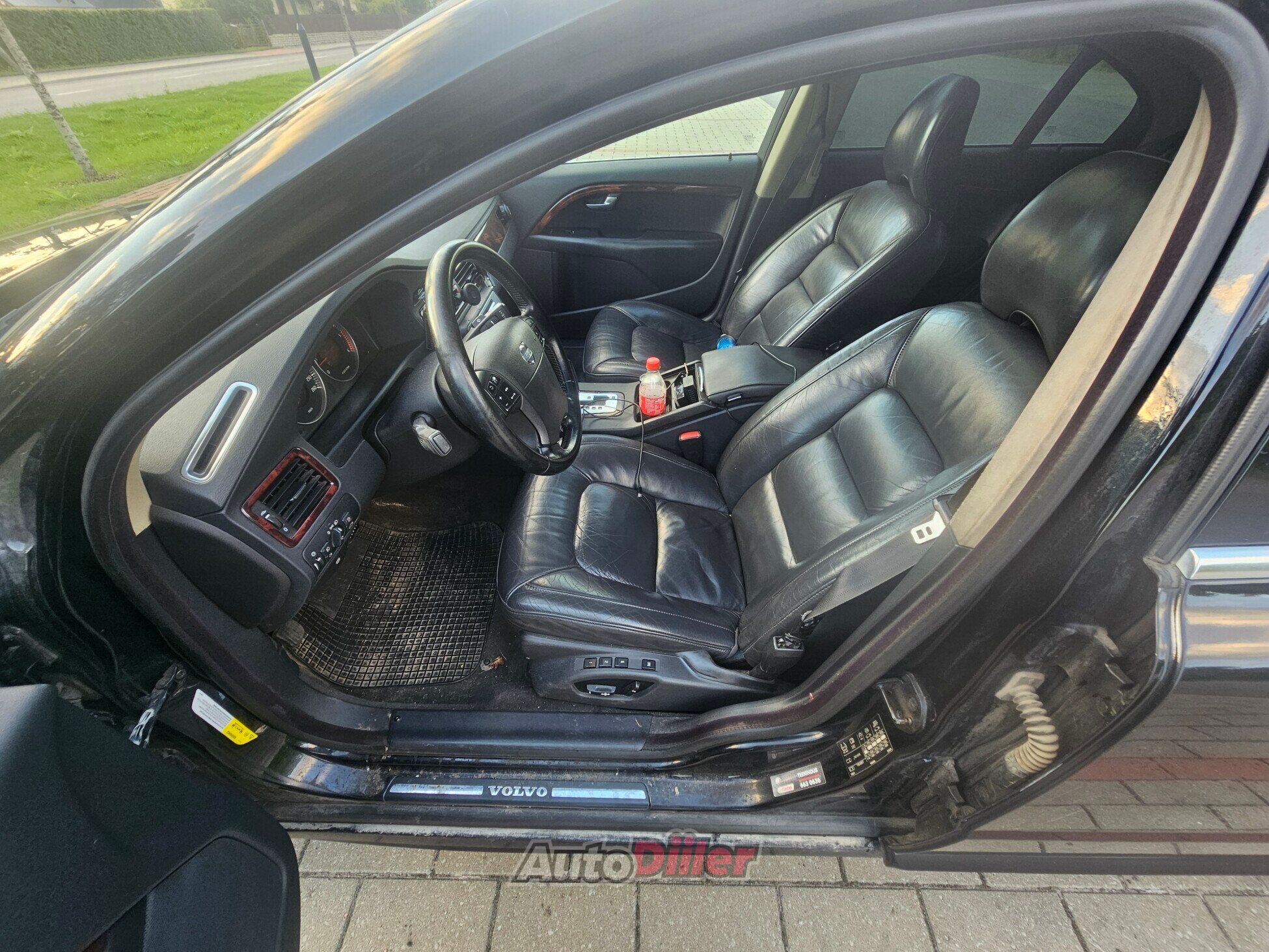 Volvo S80 2.4 136kW 2006, kuva 5/10