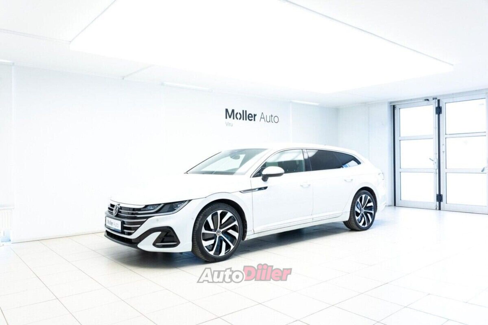 Volkswagen Arteon R-line 1.4 110kW 2022, photo 2/10