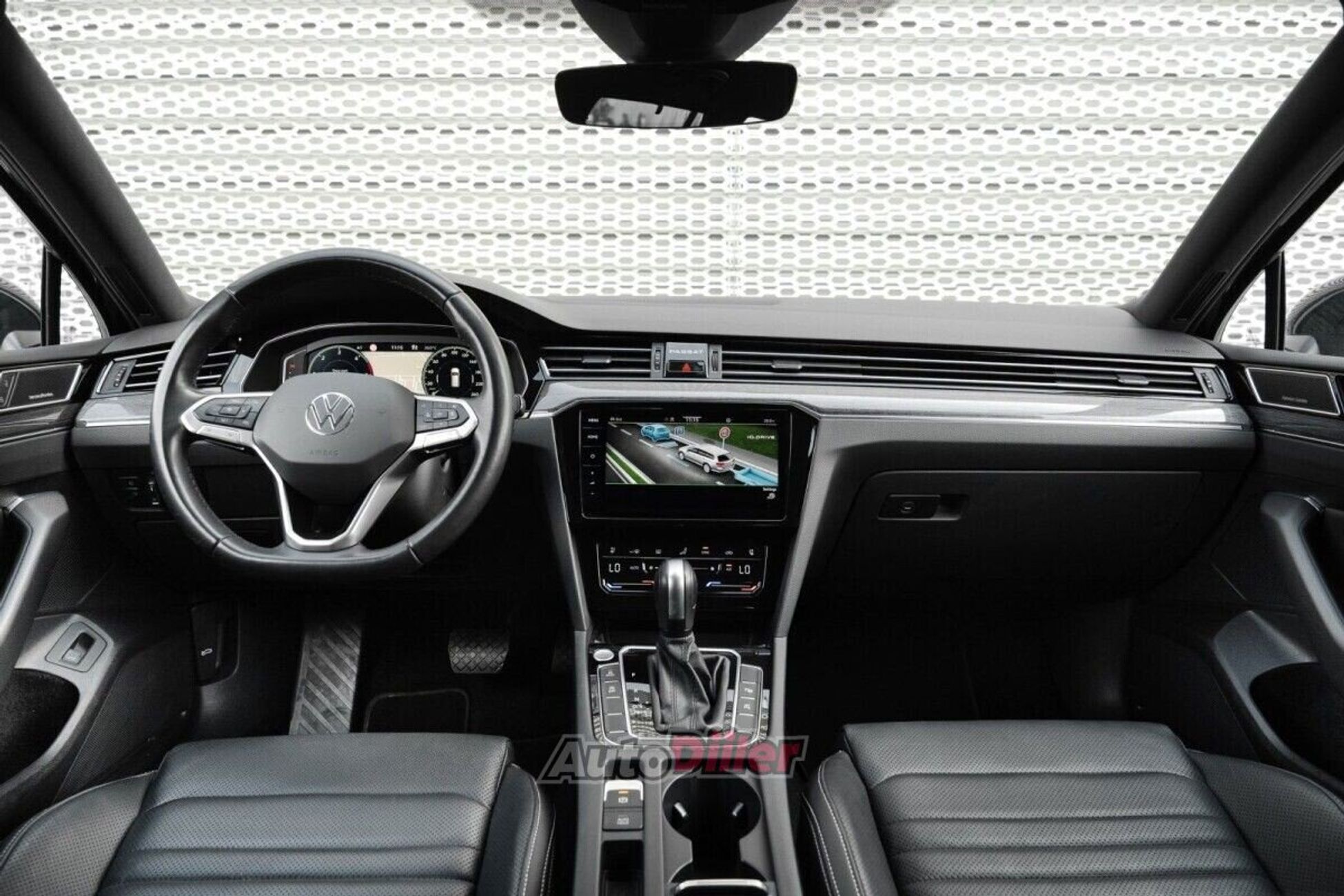 Volkswagen Passat 2.0 110kW 2024, kuva 6/10